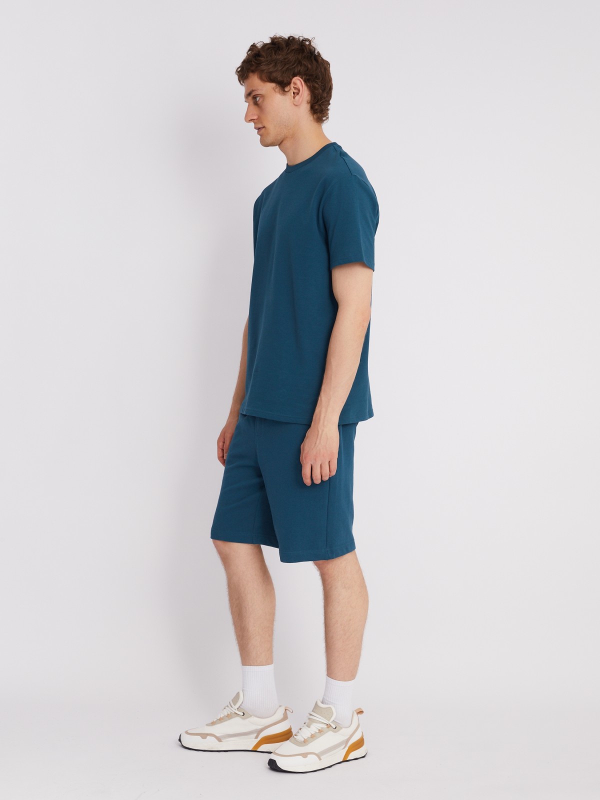 Футболка из плотного трикотажа из хлопка