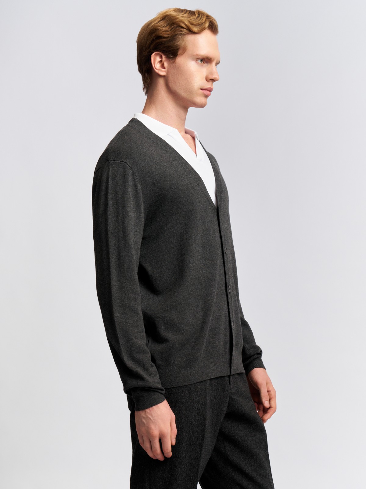 Трикотажный кардиган на пуговицах