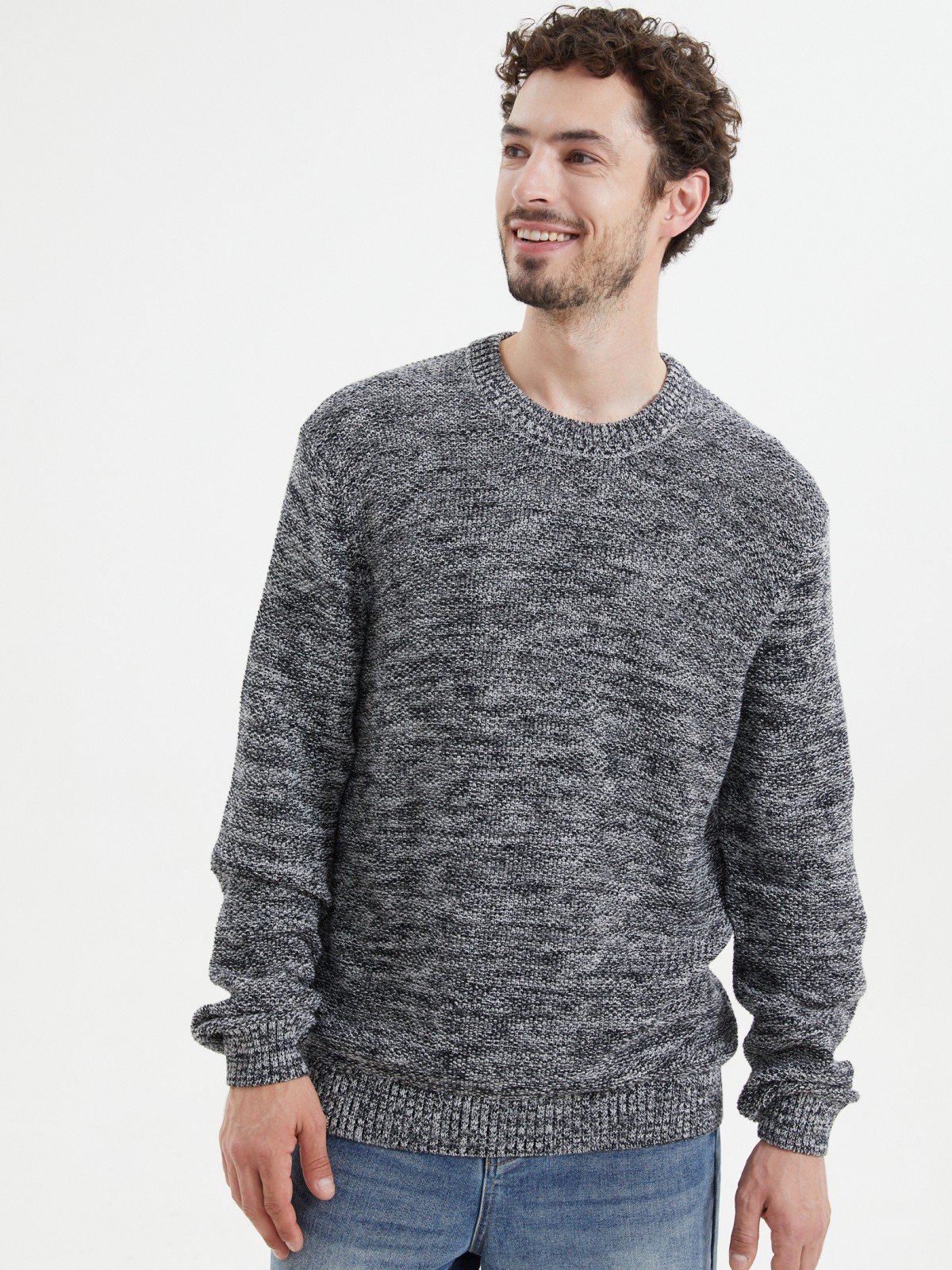 Вязаный джемпер с длинным рукавом