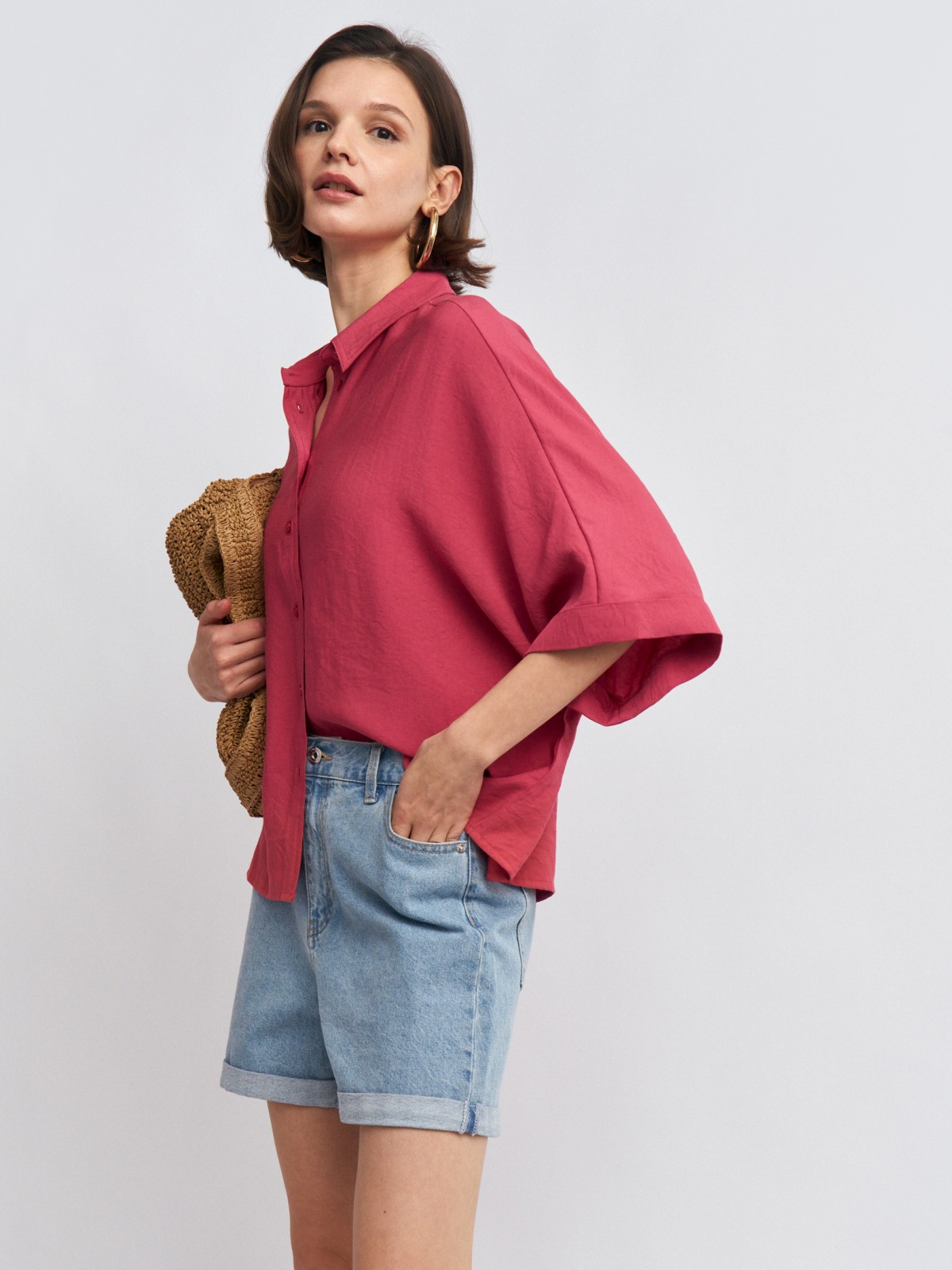 Рубашка из вискозы с коротким рукавом