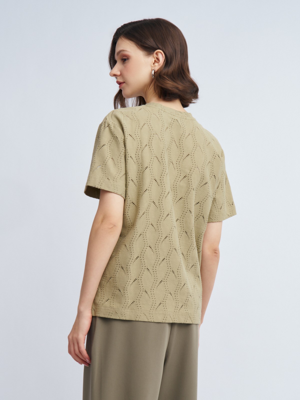 Ажурная футболка из хлопка