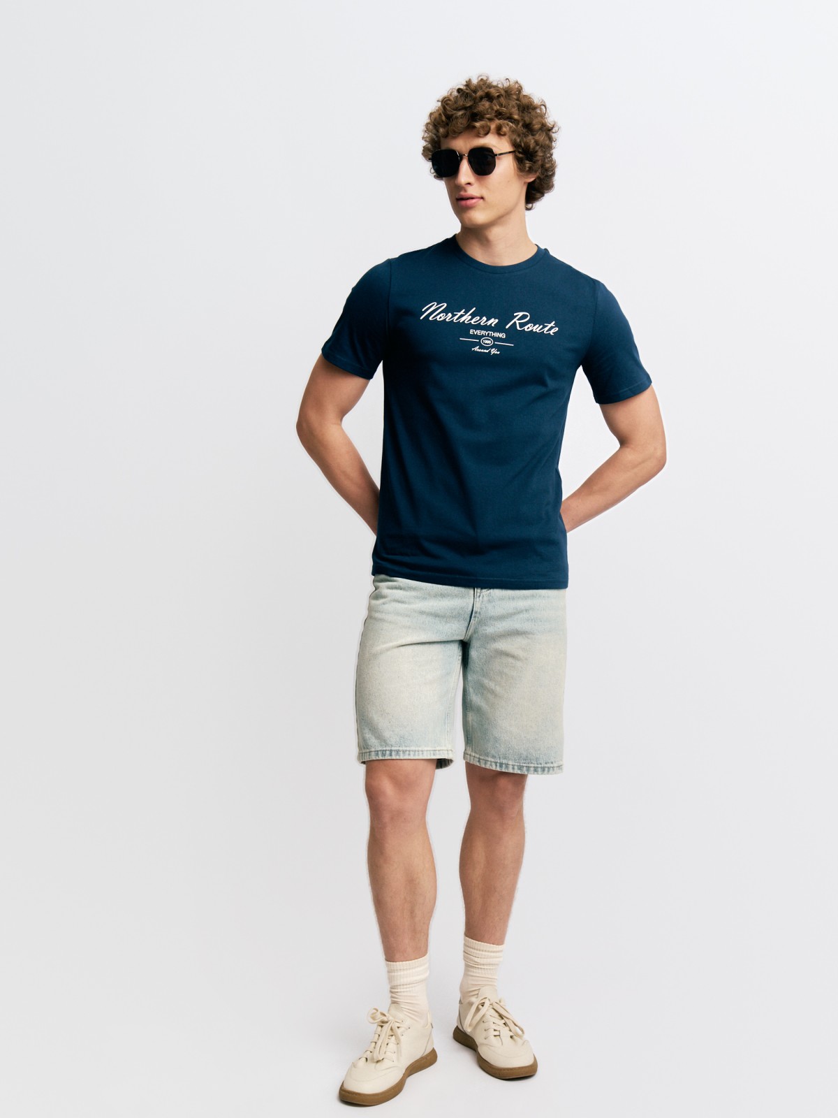 Футболка из хлопка с принтом-надписью