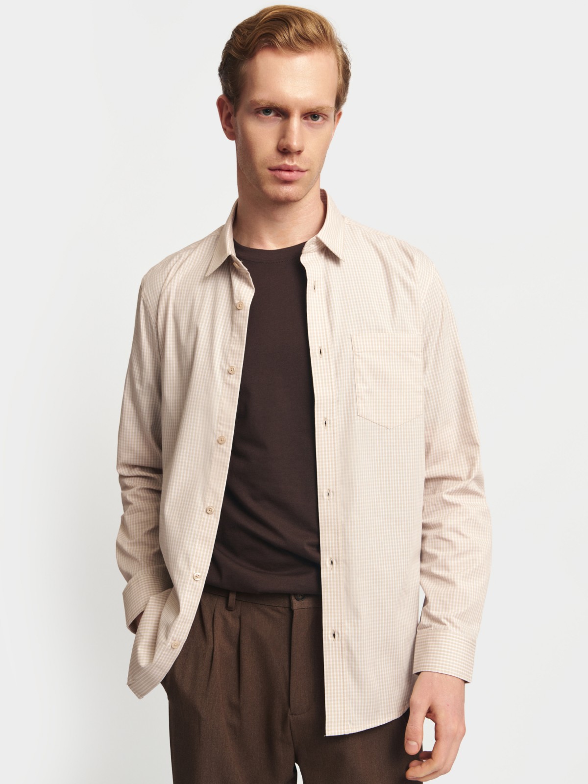 Офисная рубашка прямого силуэта с узором в клетку