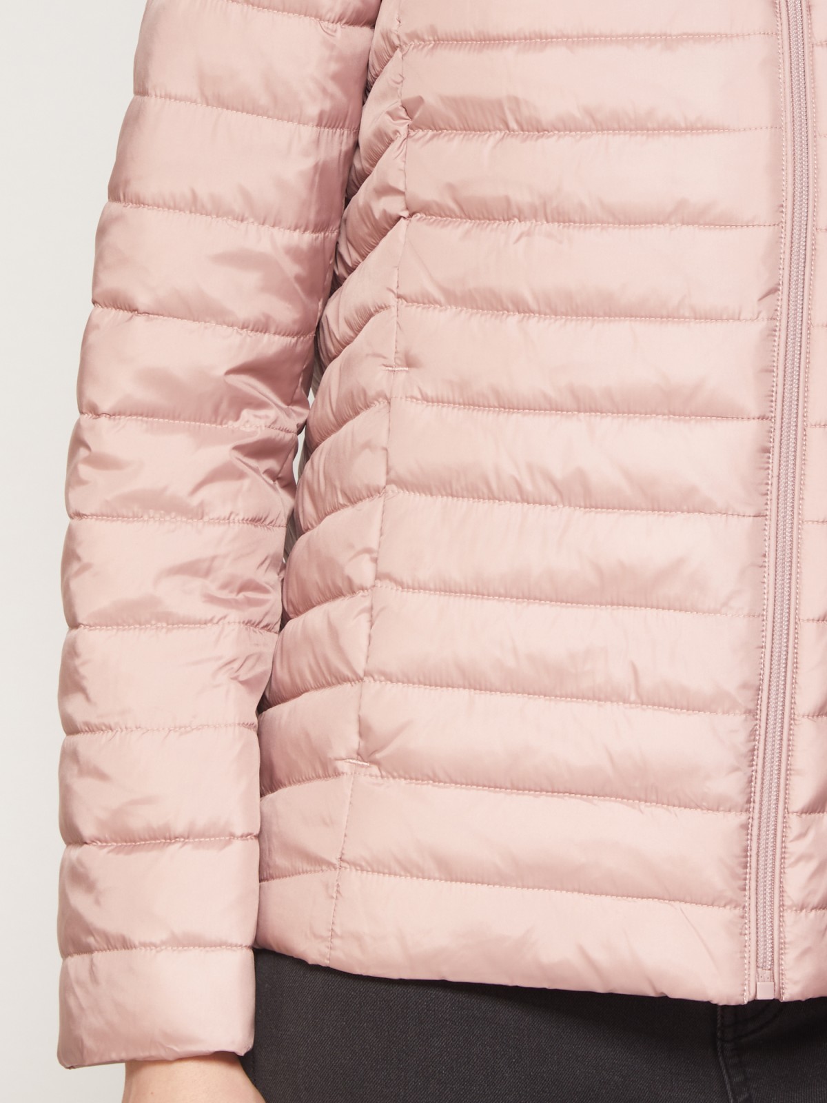 Лёгкая куртка с капюшоном zolla 021335112024, цвет розовый, размер XS - фото 3