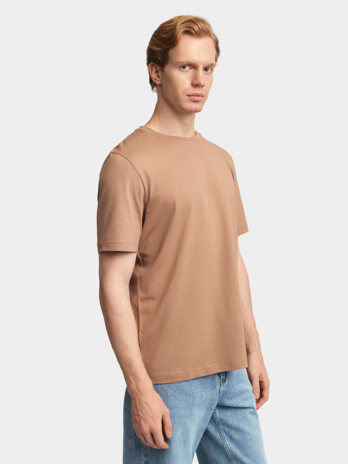 Однотонная футболка из хлопка