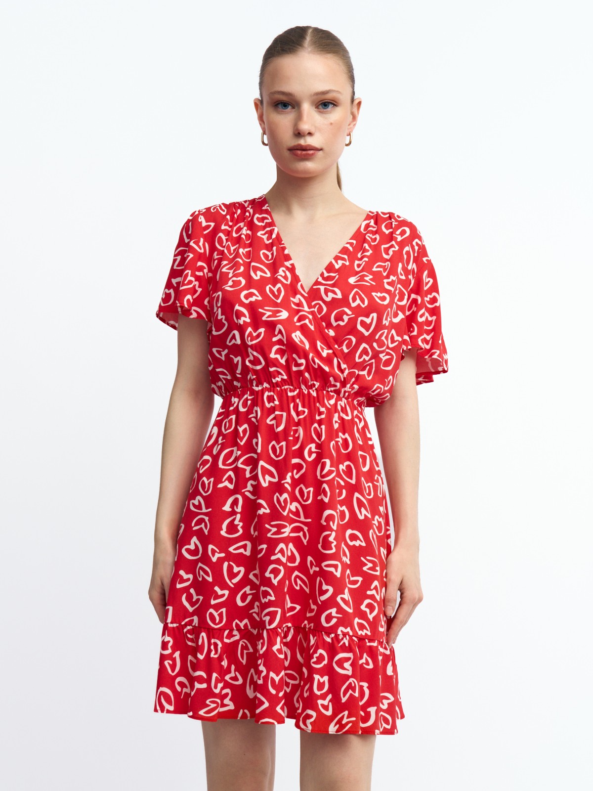 Платье длины мини из вискозы на резинке