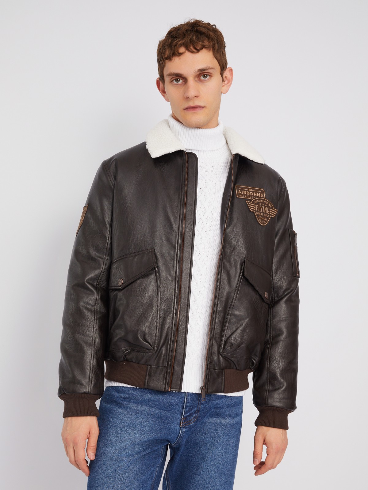 Тёплая куртка-авиатор из экокожи на синтепоне с отделкой из экомеха zolla 013345102034, цвет коричневый, размер M