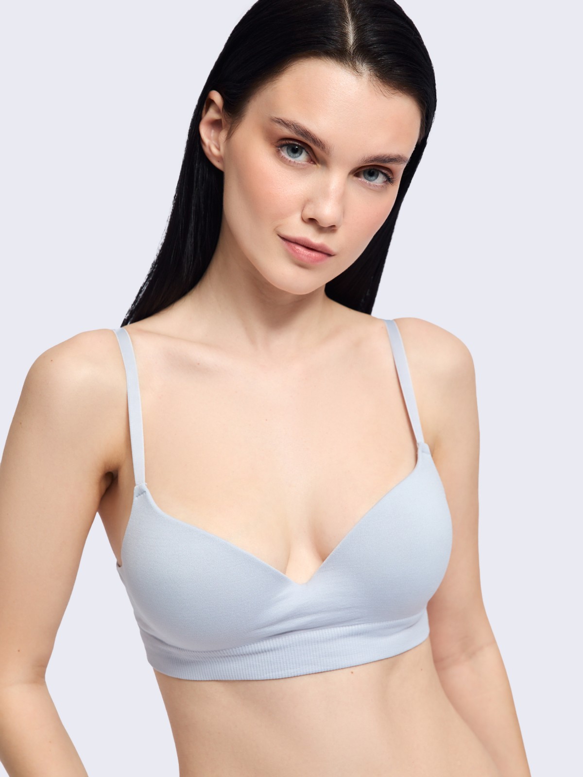 Бюстгальтер на косточках без Push-up 699₽