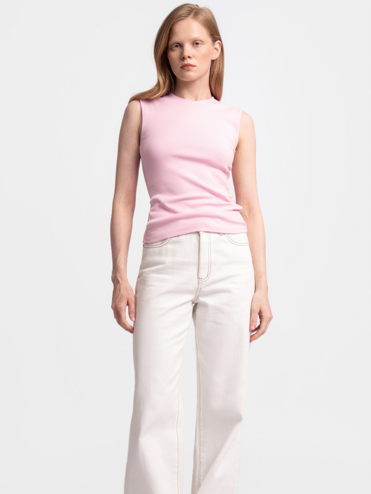 Майка-топ из хлопка без рукавов