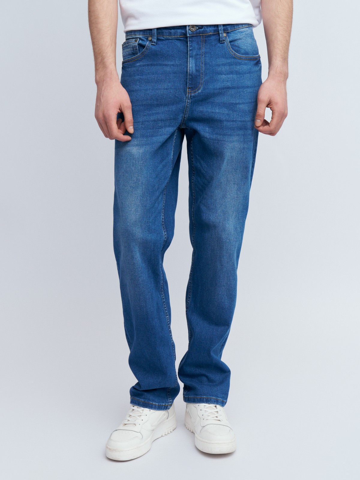 Джинсы прямого фасона Regular
