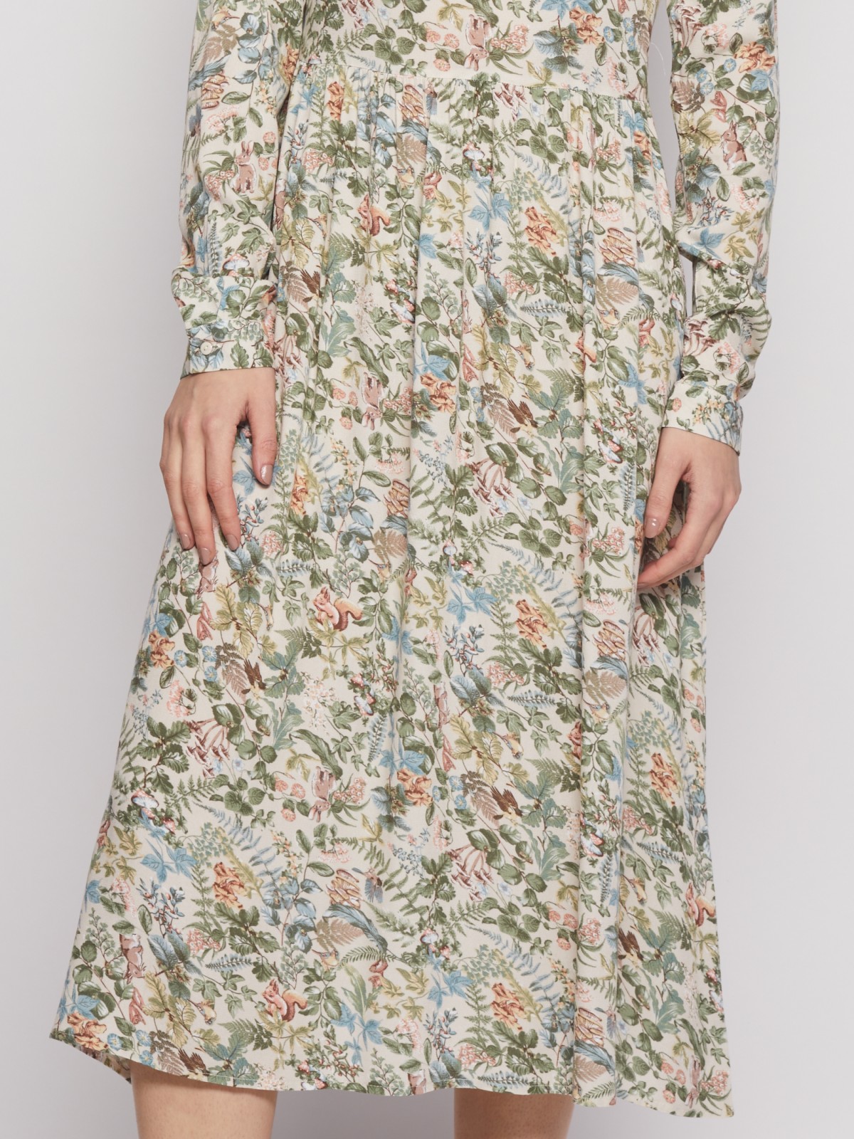 Платье миди из вискозы с принтом zolla 023128259142, цвет бежевый, размер XS - фото 4
