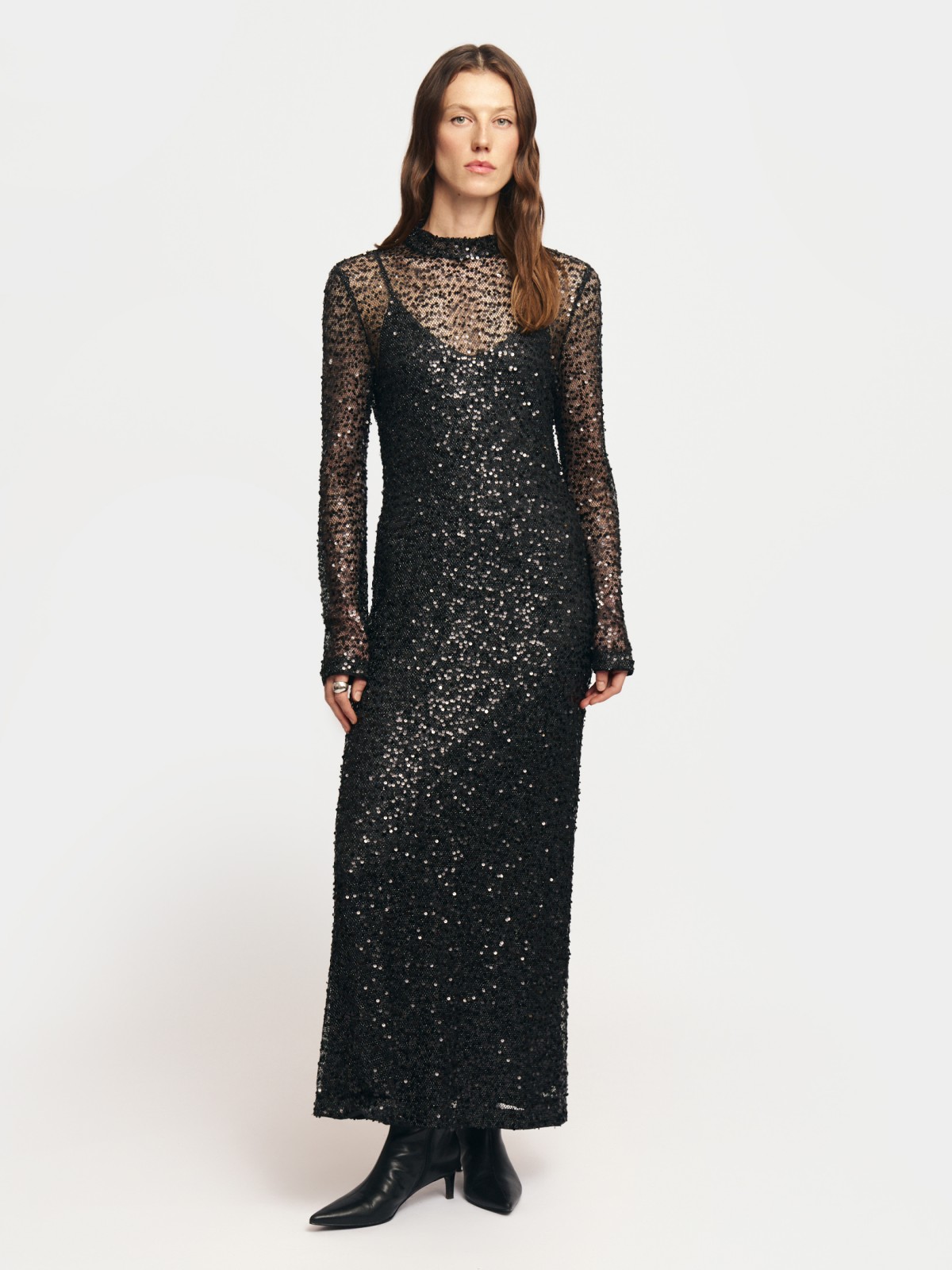 Платье макси с пайетками
