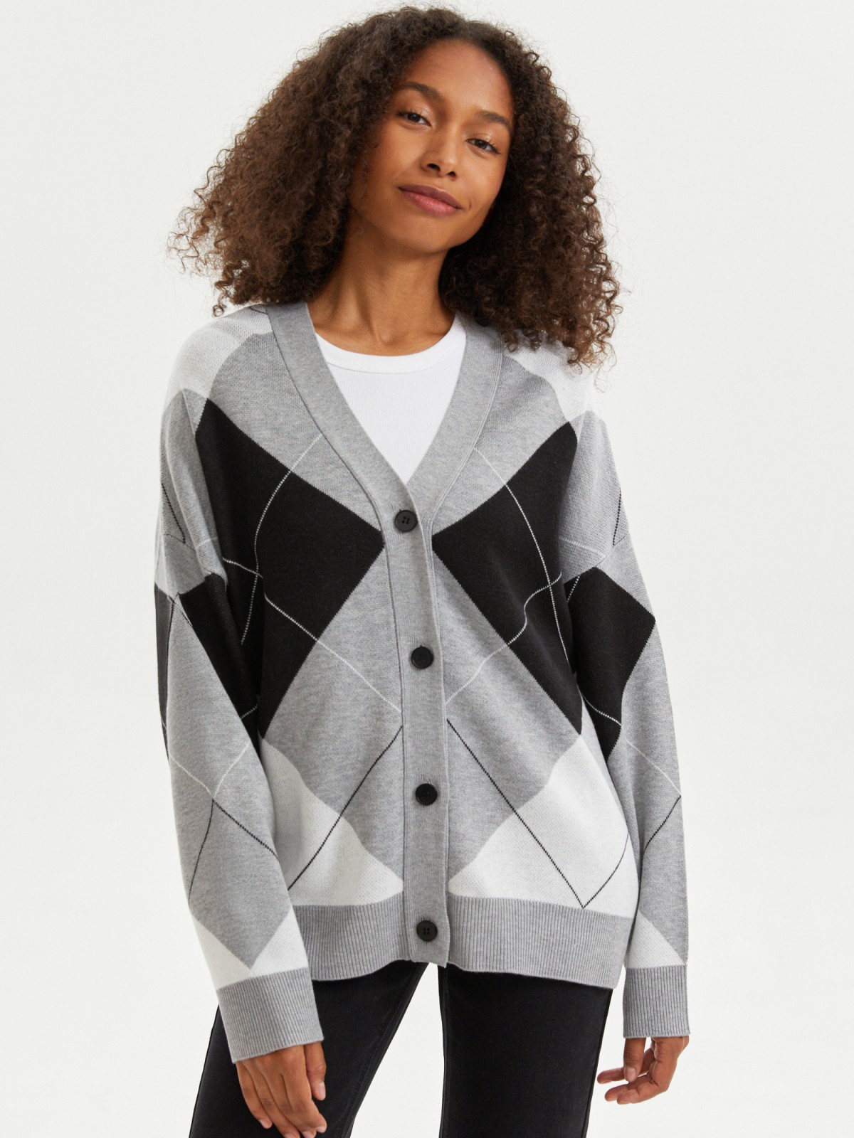 Трикотажный кардиган в клетку на пуговицах