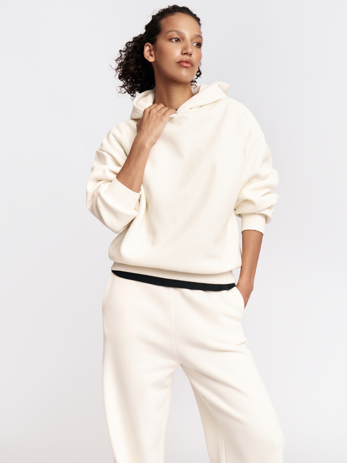 Утеплённый худи с начёсом и капюшоном