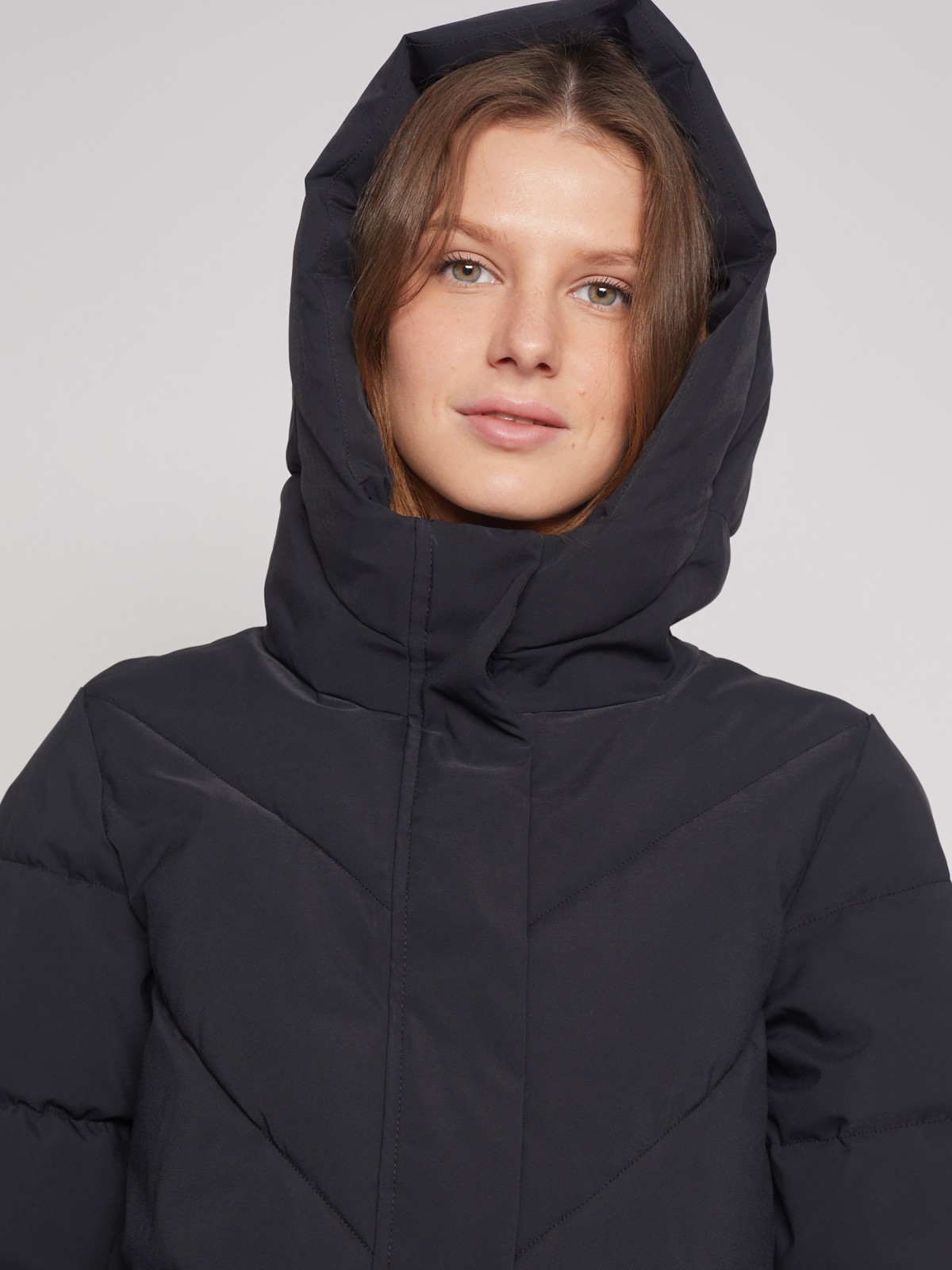 Тёплая куртка с капюшоном zolla 022335102134, цвет черный, размер XS - фото 3