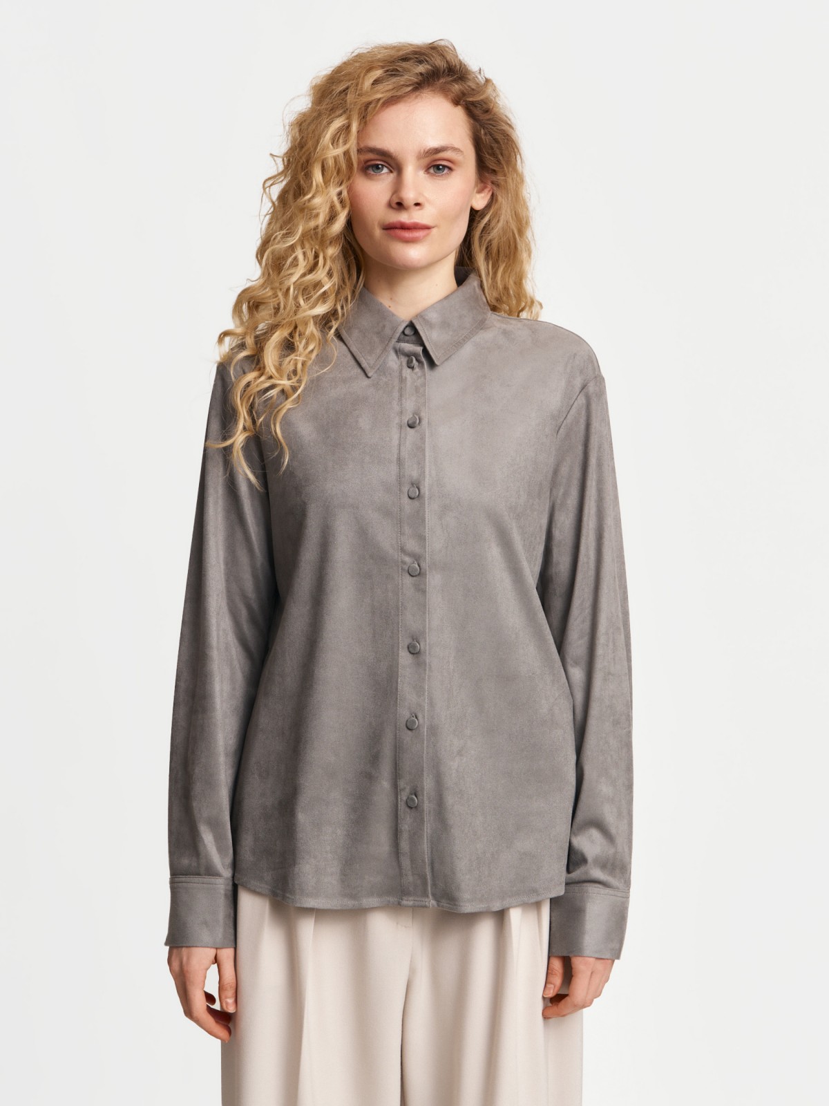 Рубашка из экозамши с длинным рукавом