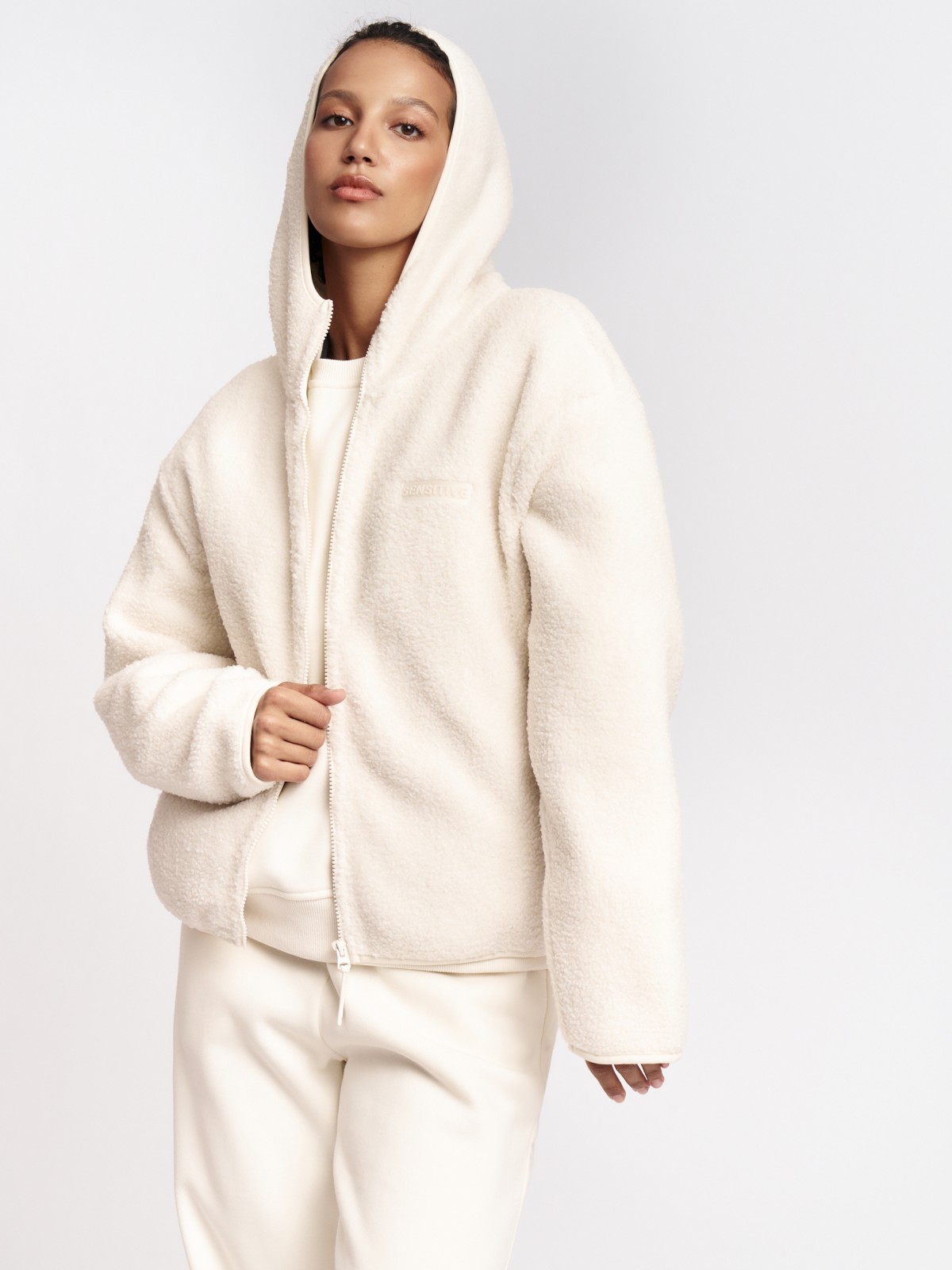 Толстовка из экомеха на молнии