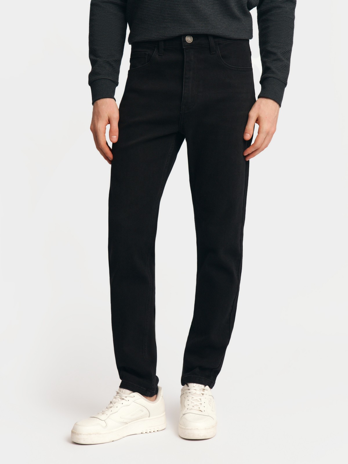 Джинсы фасона Carrot из хлопка