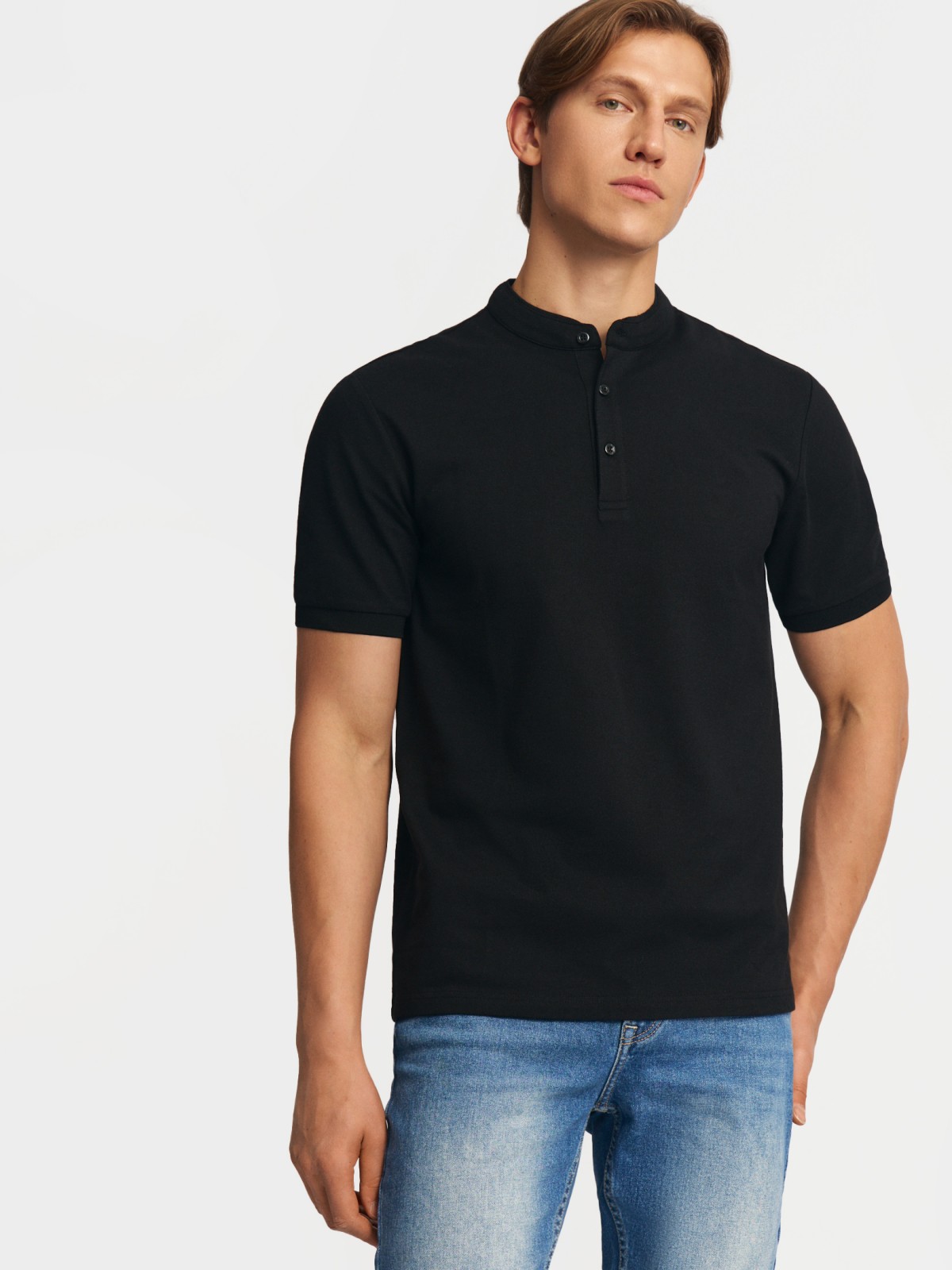 Футболка поло с воротником-стойкой