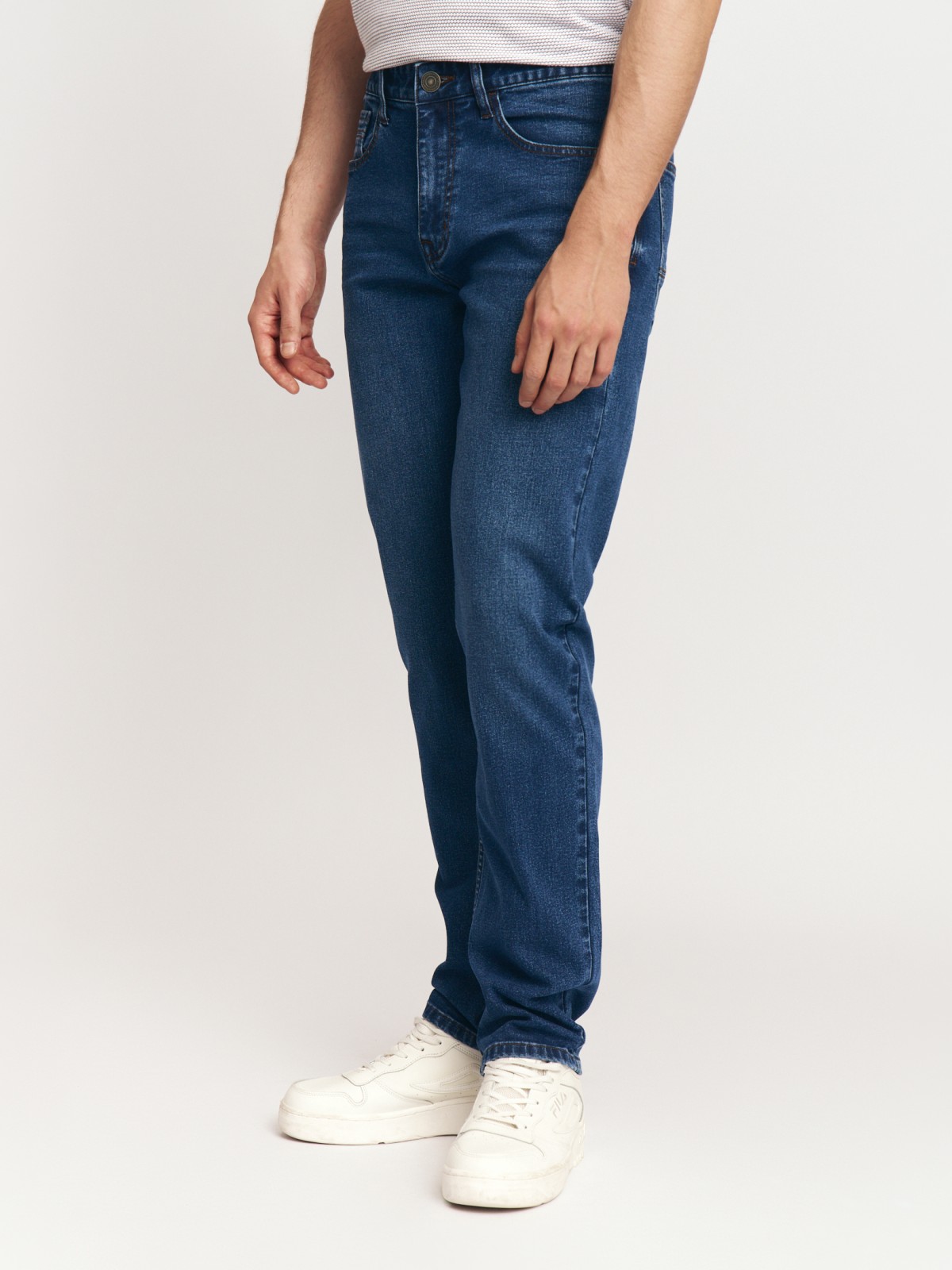 Джинсы фасона Tapered