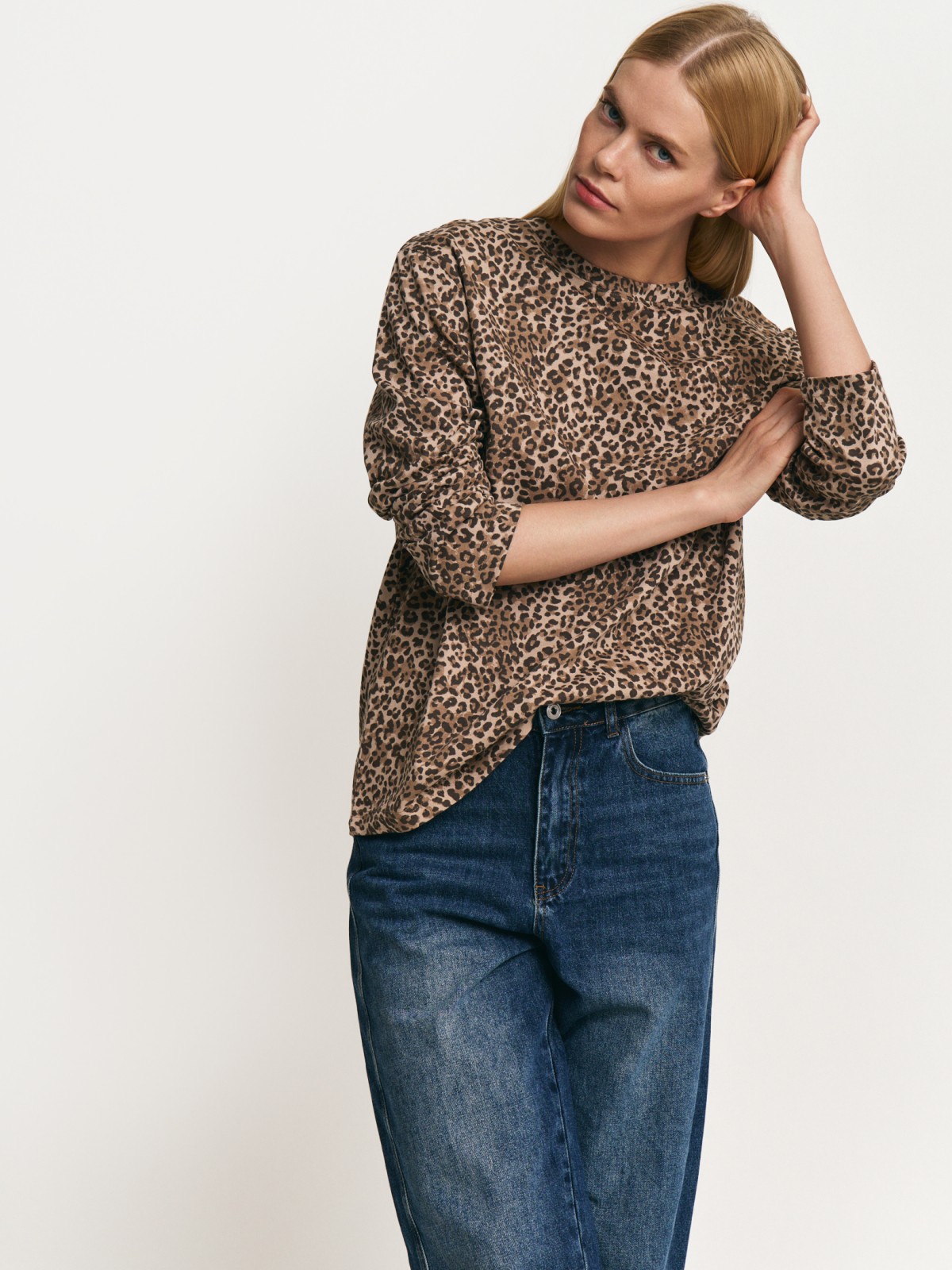 Леопардовый лонгслив оверсайз из хлопка