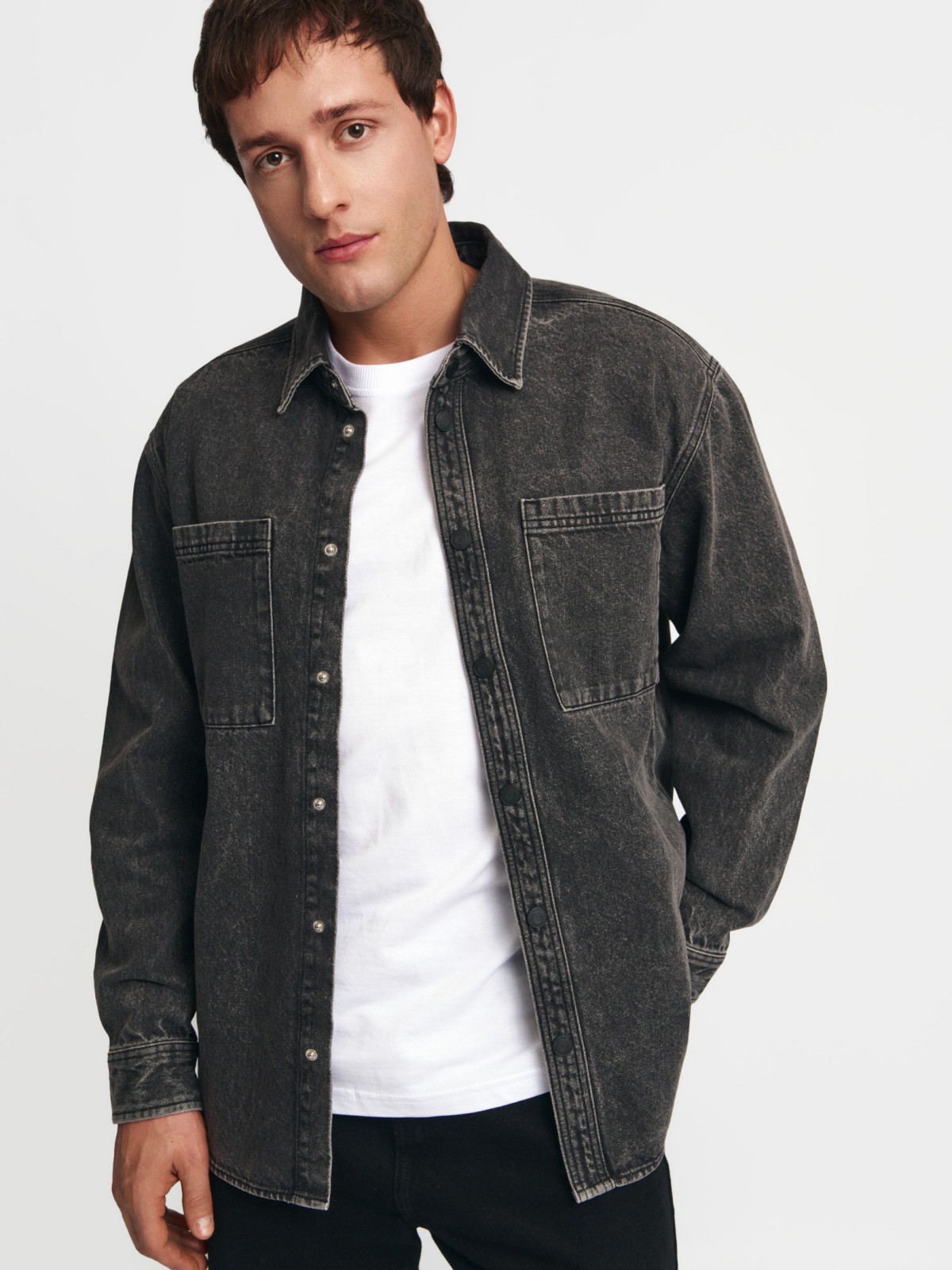 Джинсовая куртка-рубашка из хлопка на кнопках