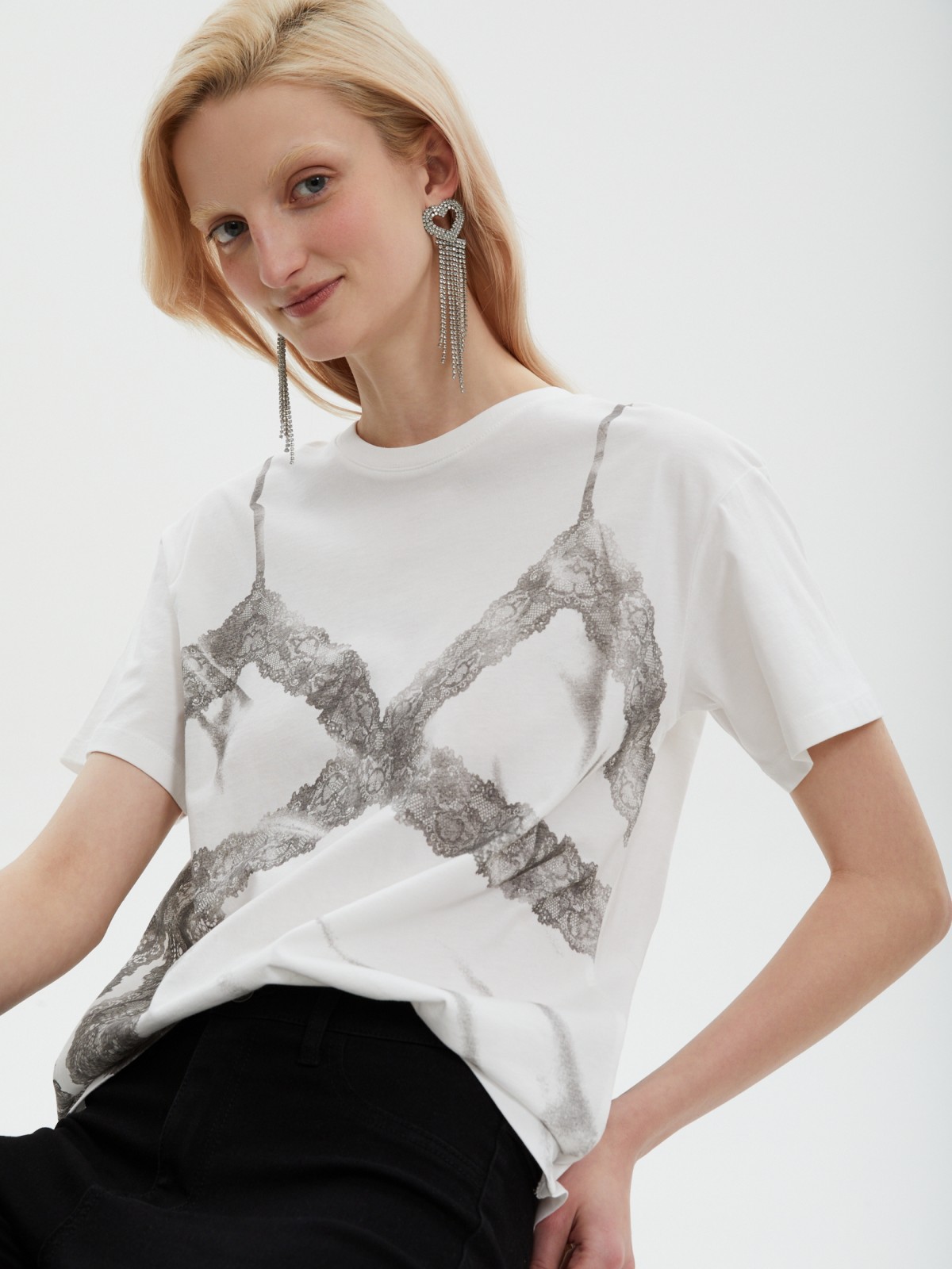 Футболка из хлопка с принтом 599₽