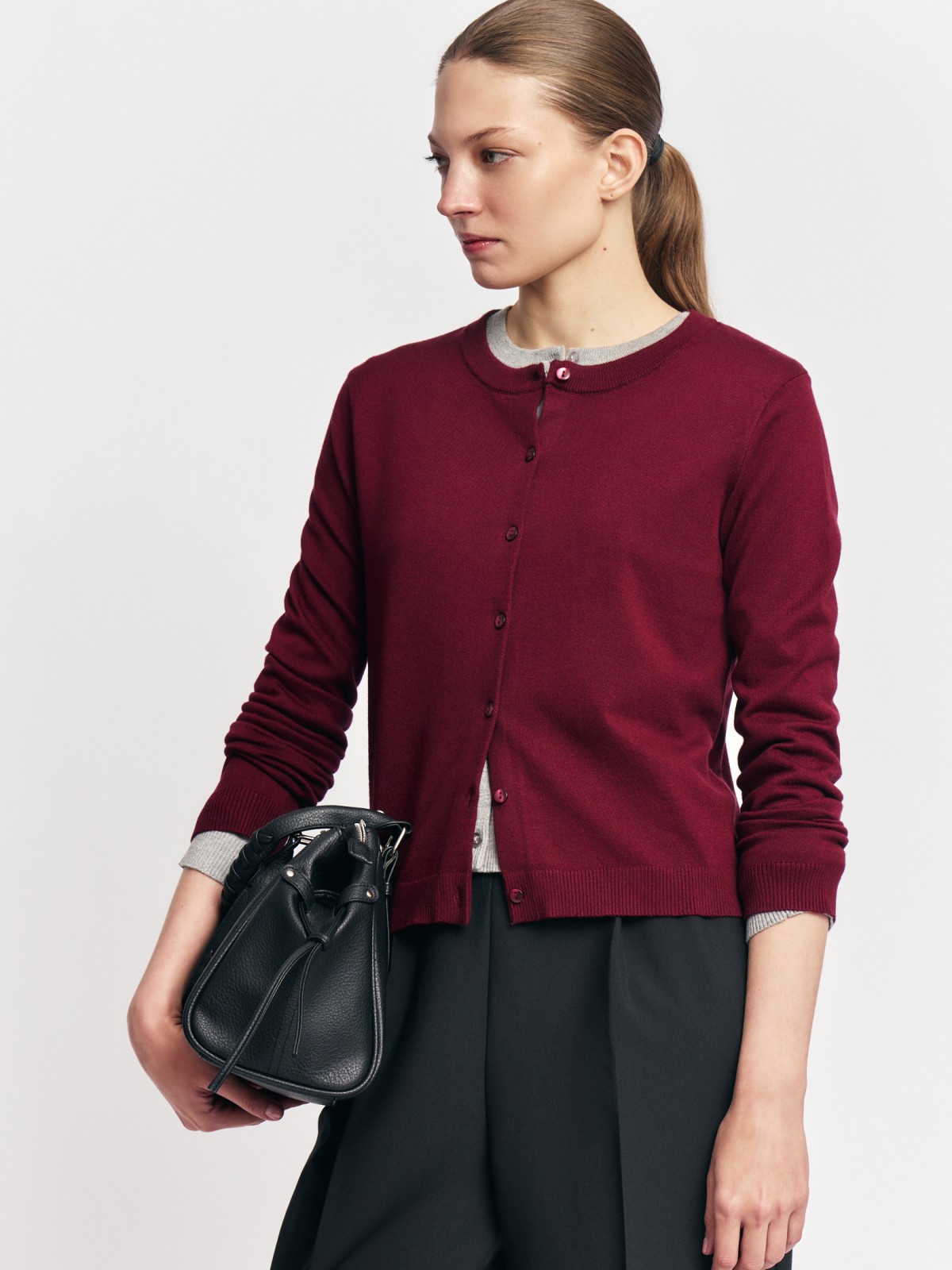 Трикотажный кардиган на пуговицах