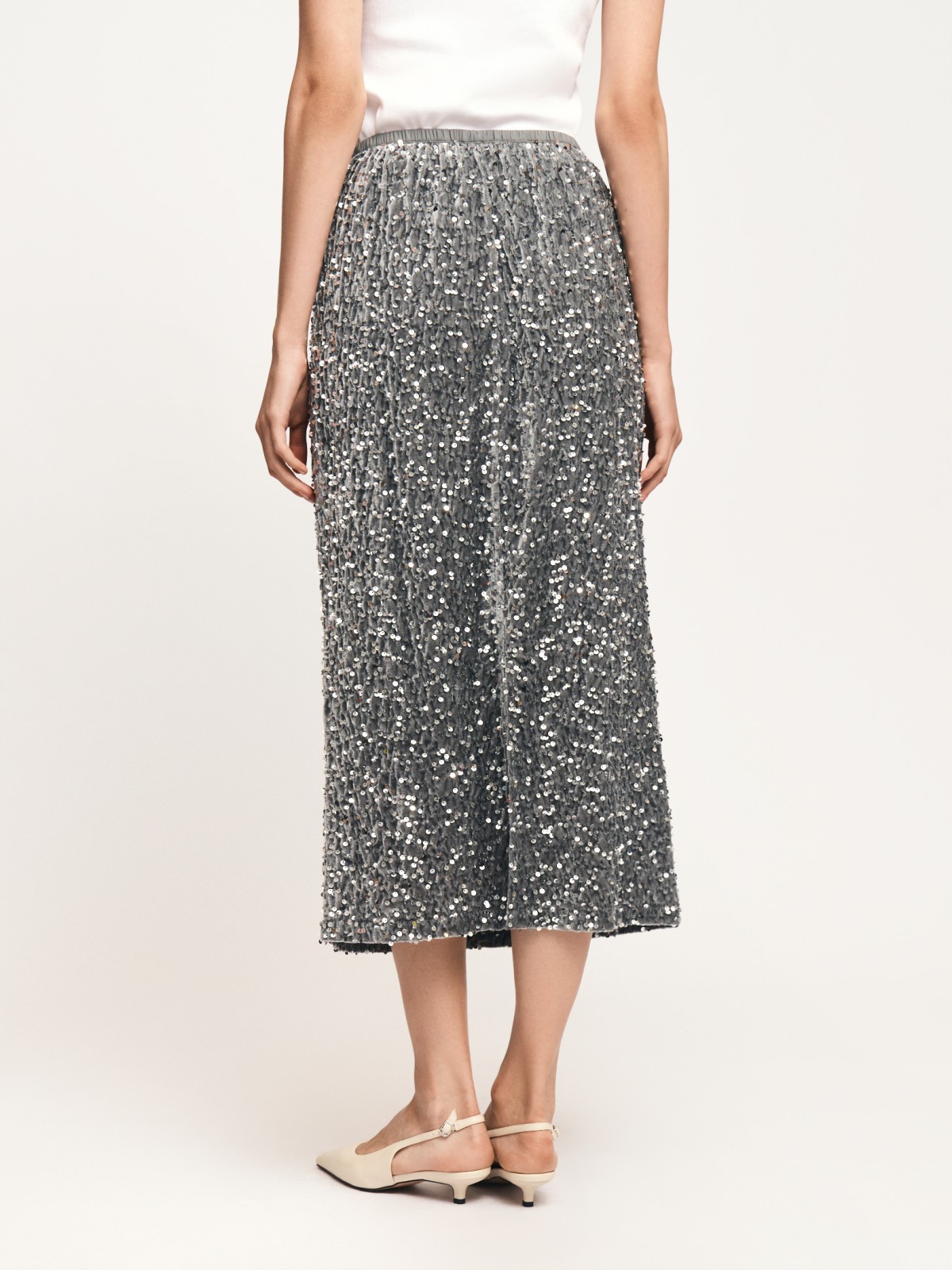 Бархатная юбка миди с пайетками