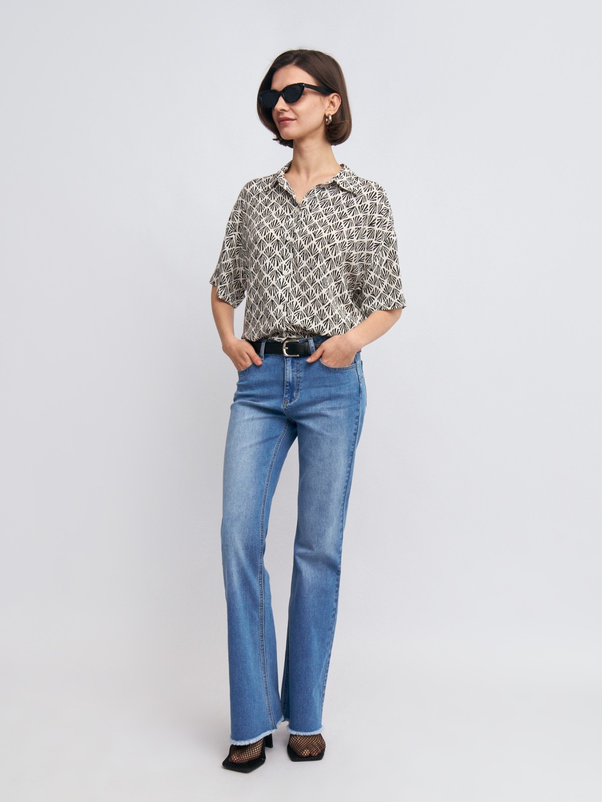 Рубашка из вискозы с коротким рукавом