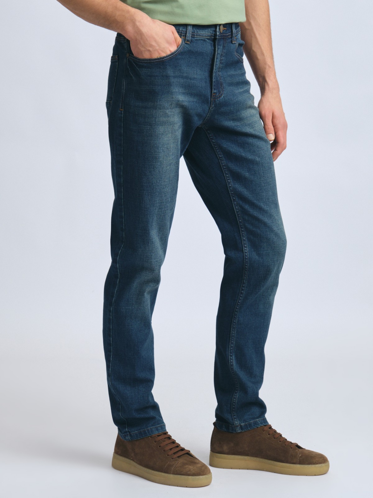 Джинсы фасона Tapered