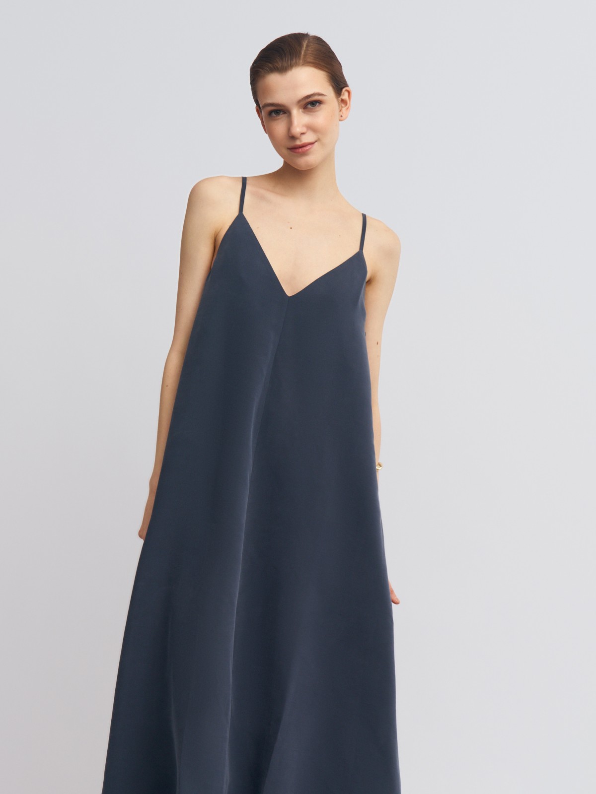 Платье-комбинация макси на бретельках