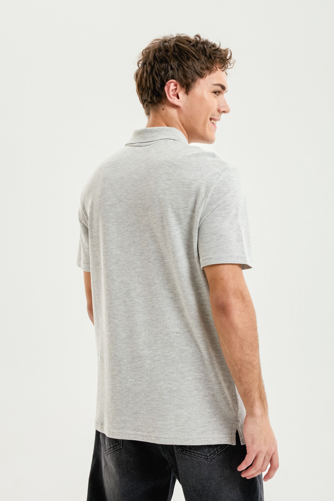 Футболка поло из хлопка однотонная