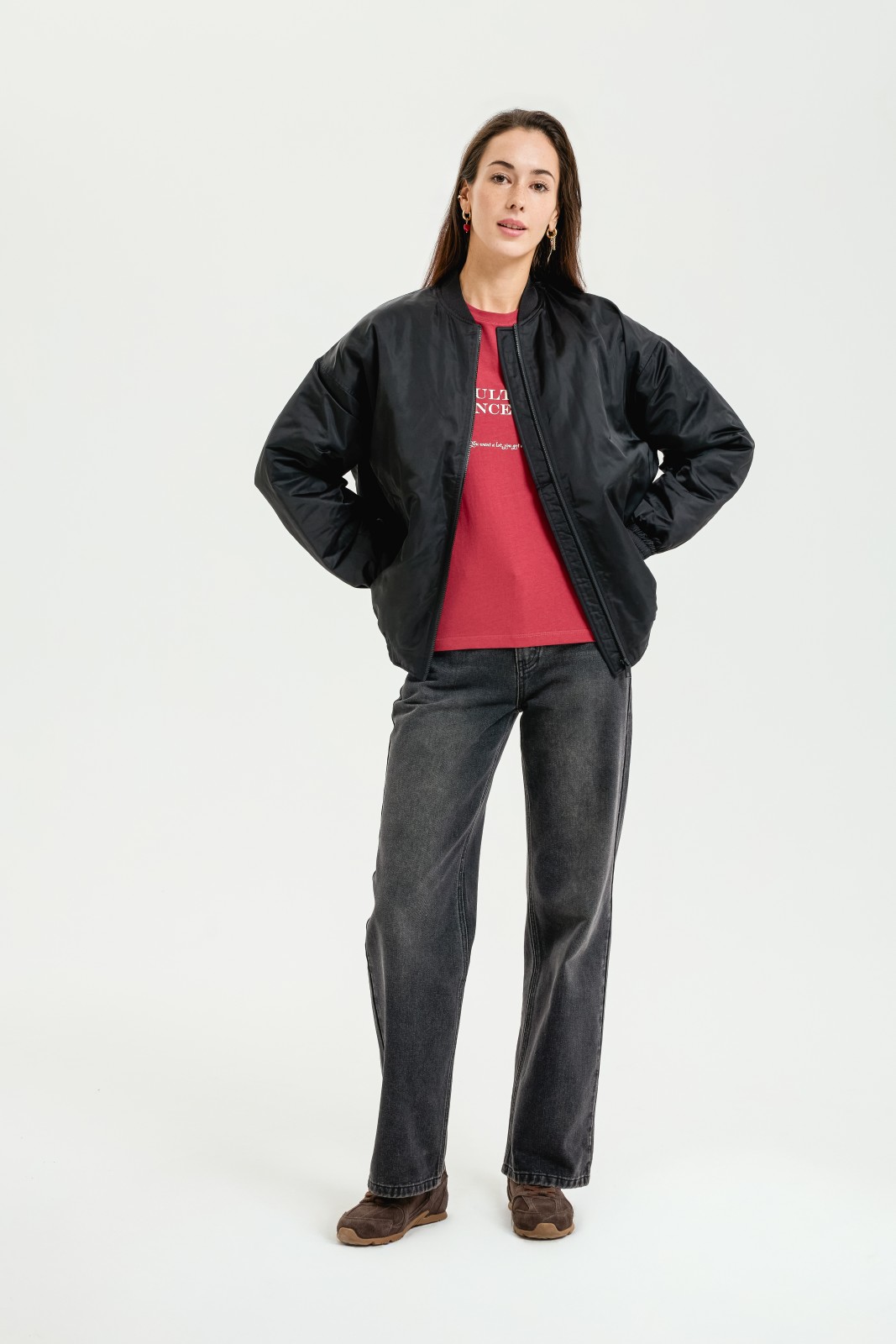 Утеплённая куртка-бомбер на синтепоне