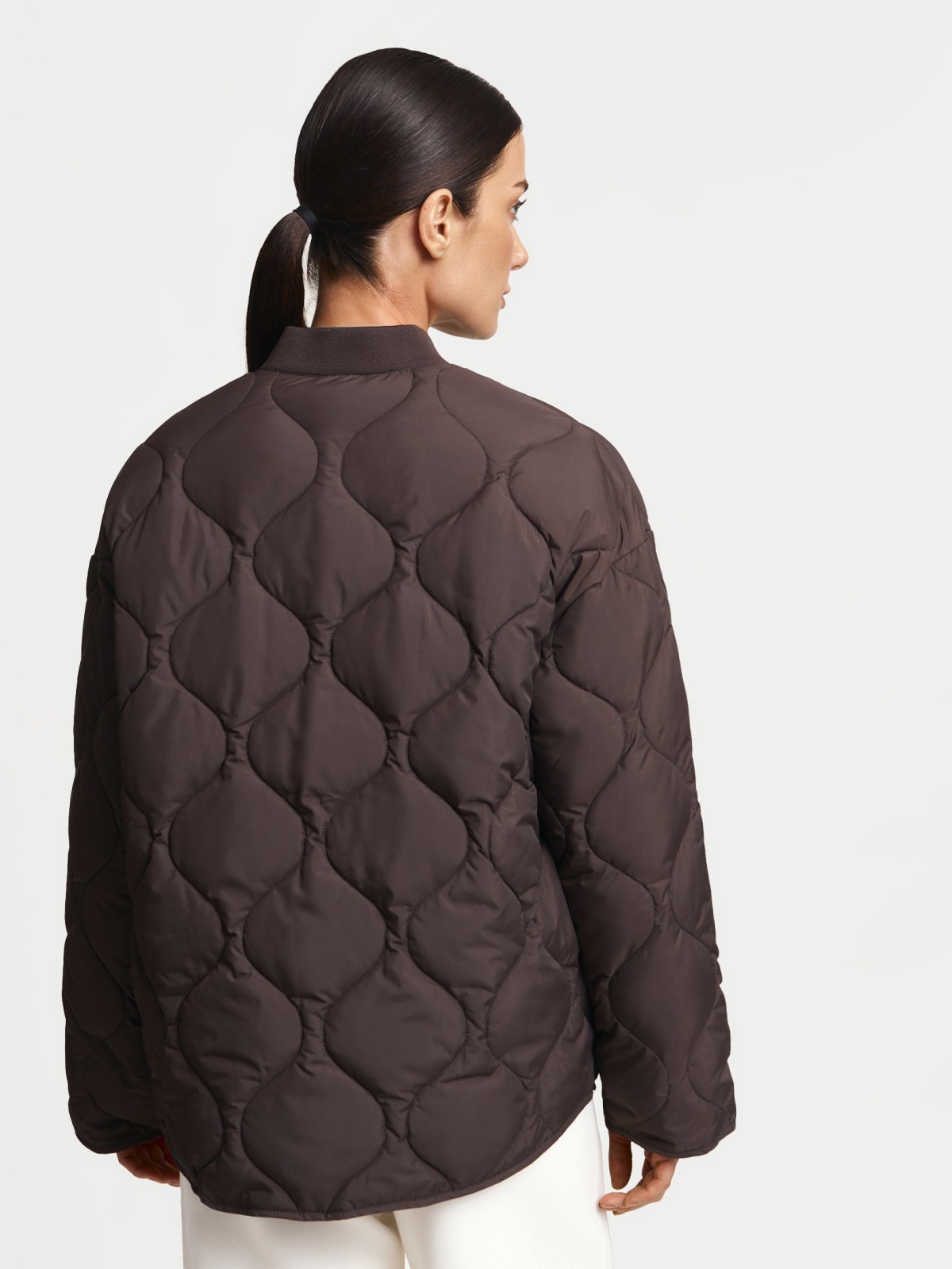 Утеплённая стёганая куртка оверсайз на синтепоне