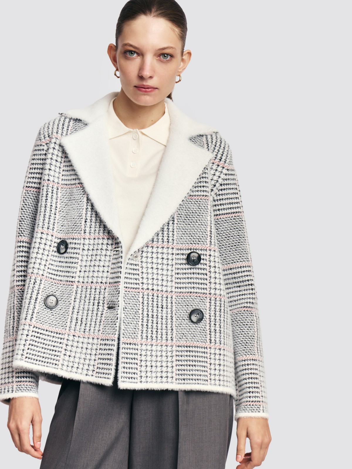 Двубортный кардиган-жакет с узором в клетку