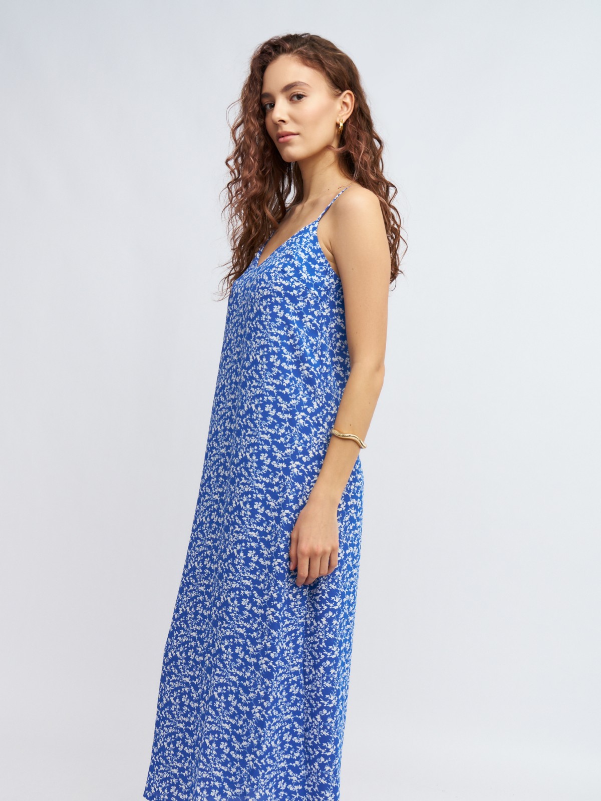 Платье-комбинация с боковыми разрезами