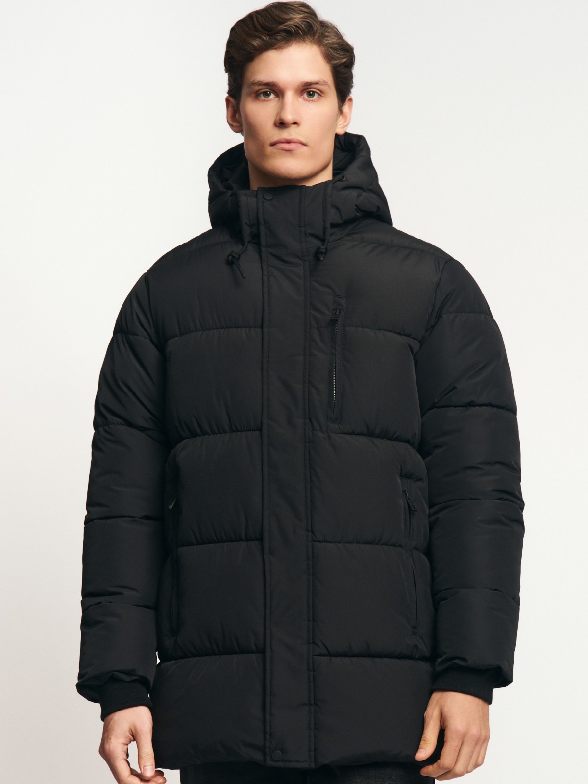 Тёплая куртка с капюшоном