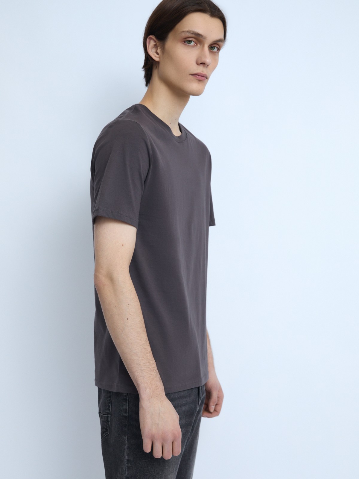 Футболка из хлопка с круглым вырезом