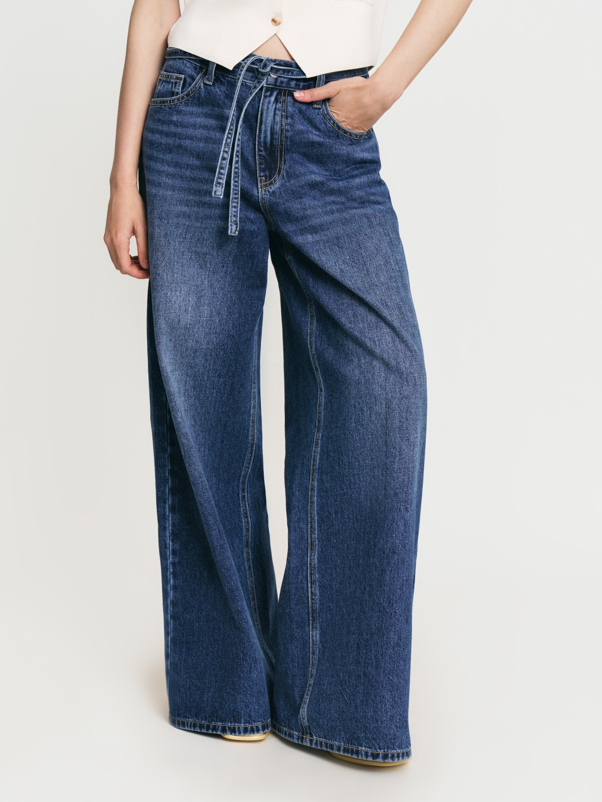 Джинсы силуэта Wide с посадкой Loose