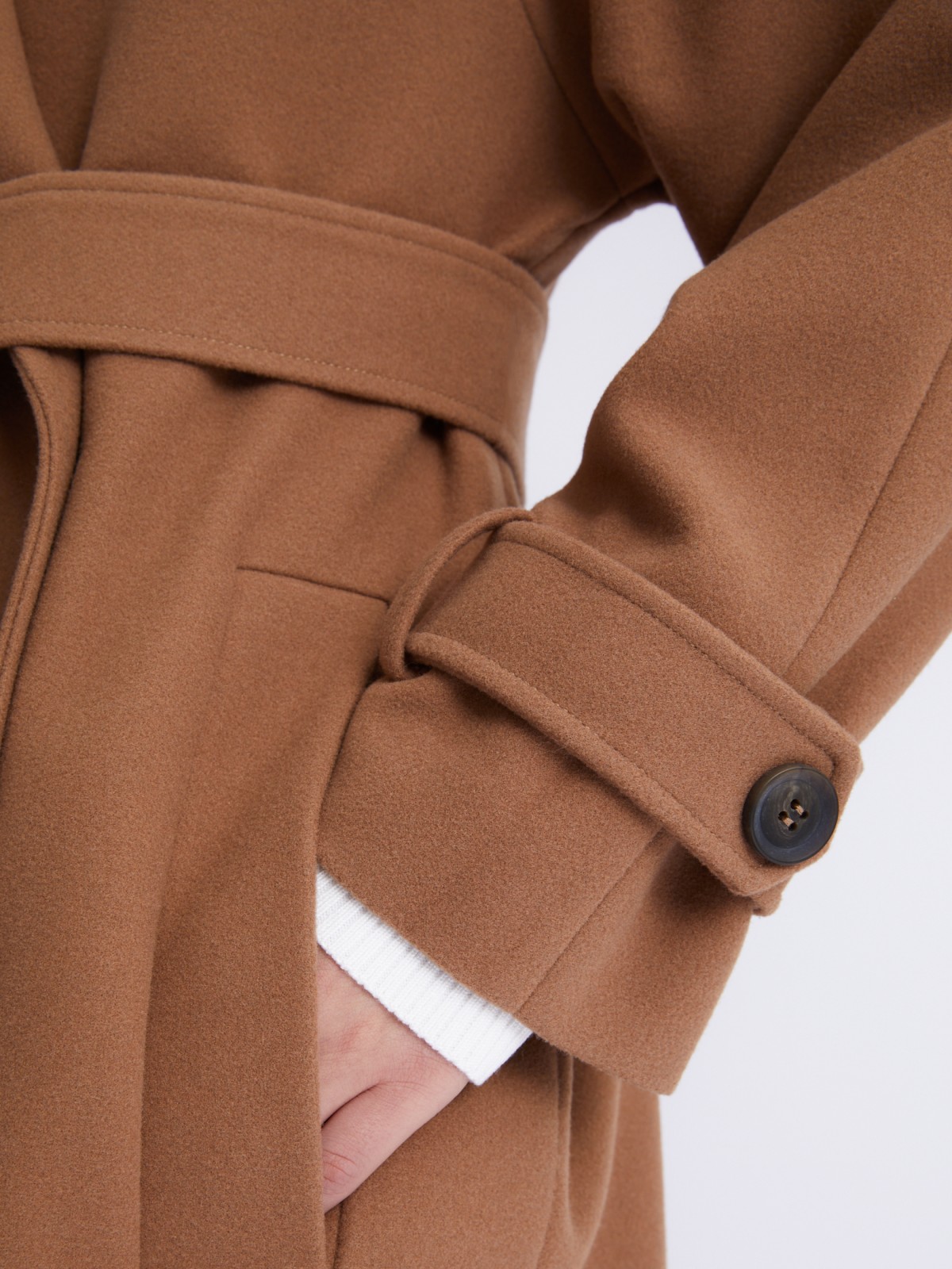 Длинное пальто-тренч без утеплителя на пуговицах с рукавами реглан и поясом zolla 023335866114, цвет бежевый, размер XS - фото 5