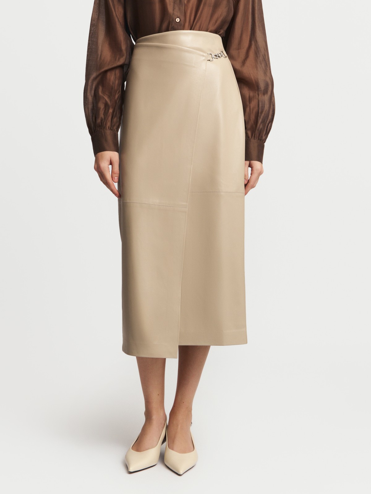 Юбка из экокожи с запахом