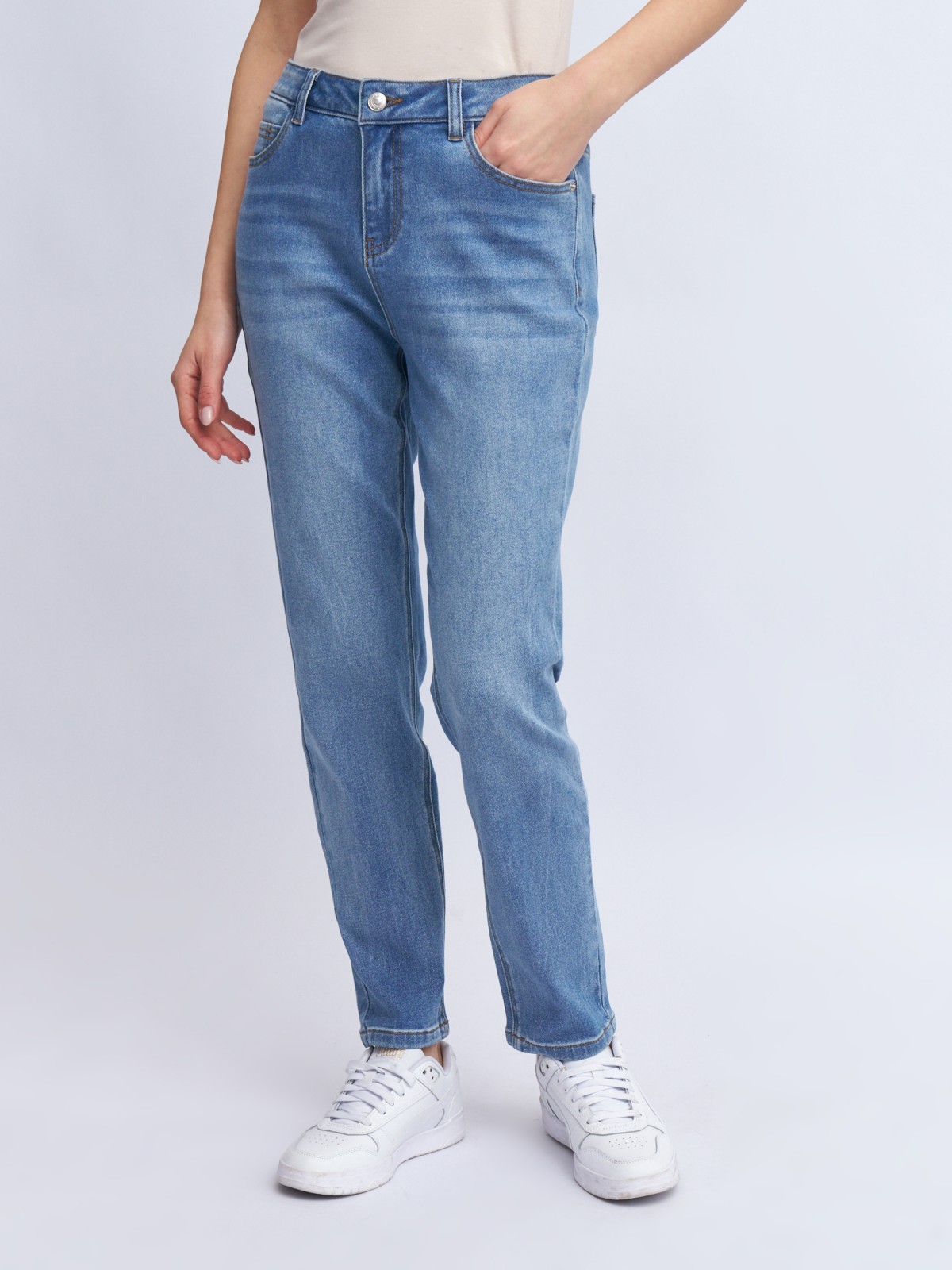 Джинсы силуэта Boyfriend со средней посадкой