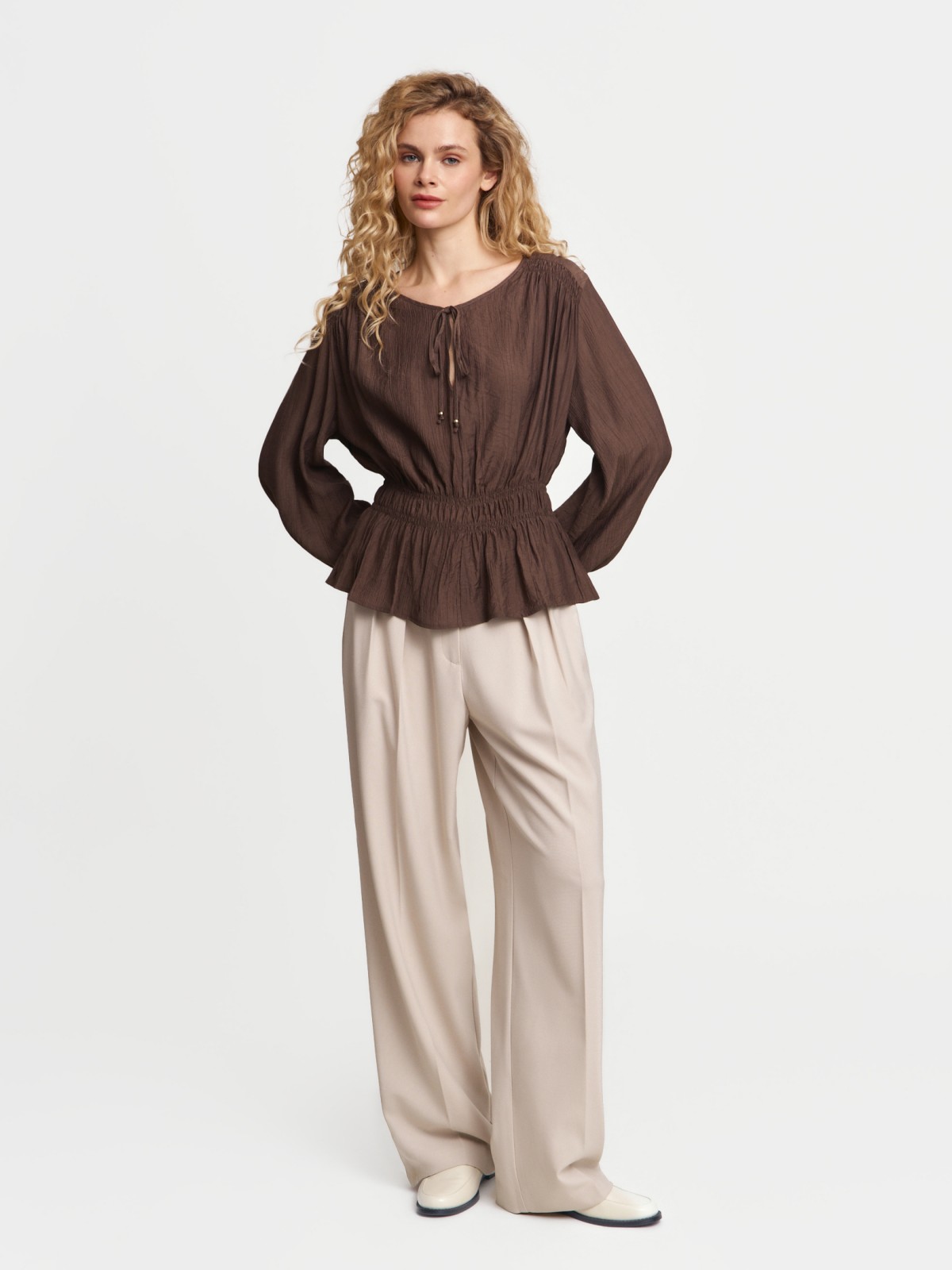 Блузка на резинке