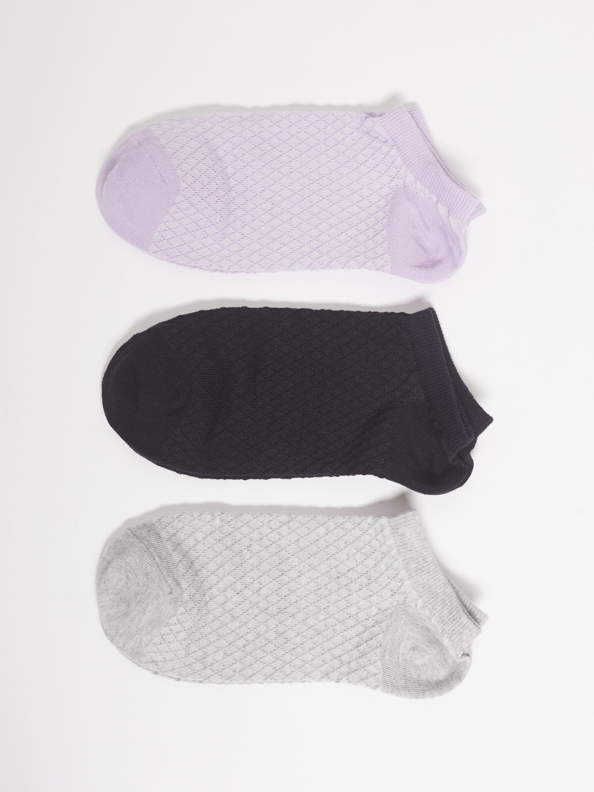 Набор коротких носков (3 пары в комплекте) zolla лилового цвета