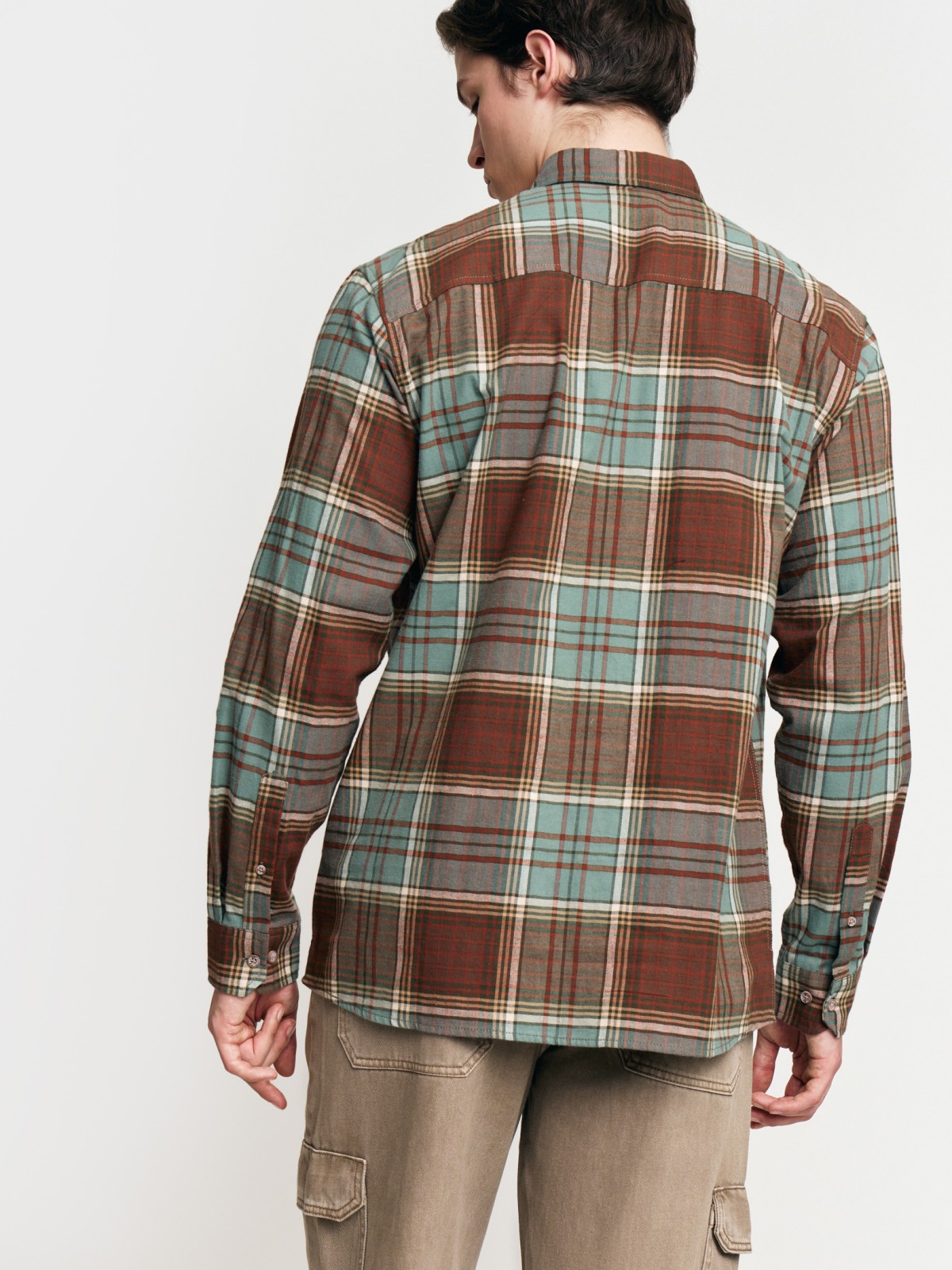 Рубашка из хлопка с длинным рукавом и узором в клетку