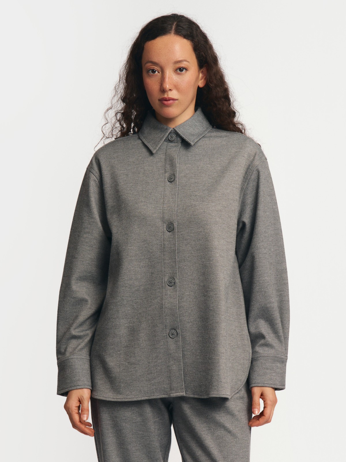 Верхняя рубашка на пуговицах