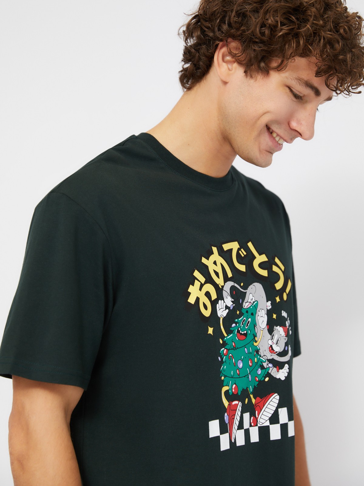 Футболка из хлопка с новогодним принтом