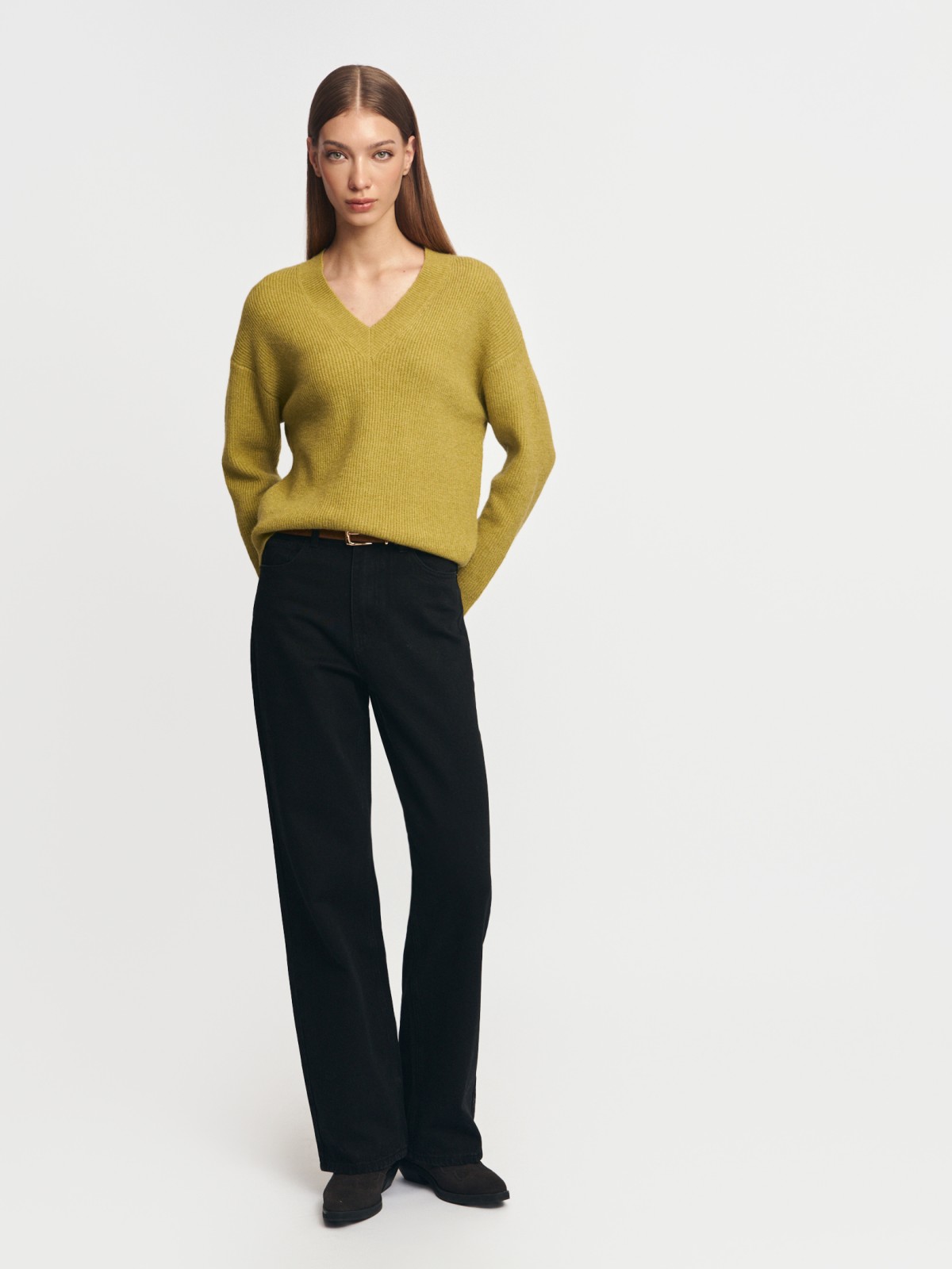 Джинсы прямого силуэта с высокой посадкой