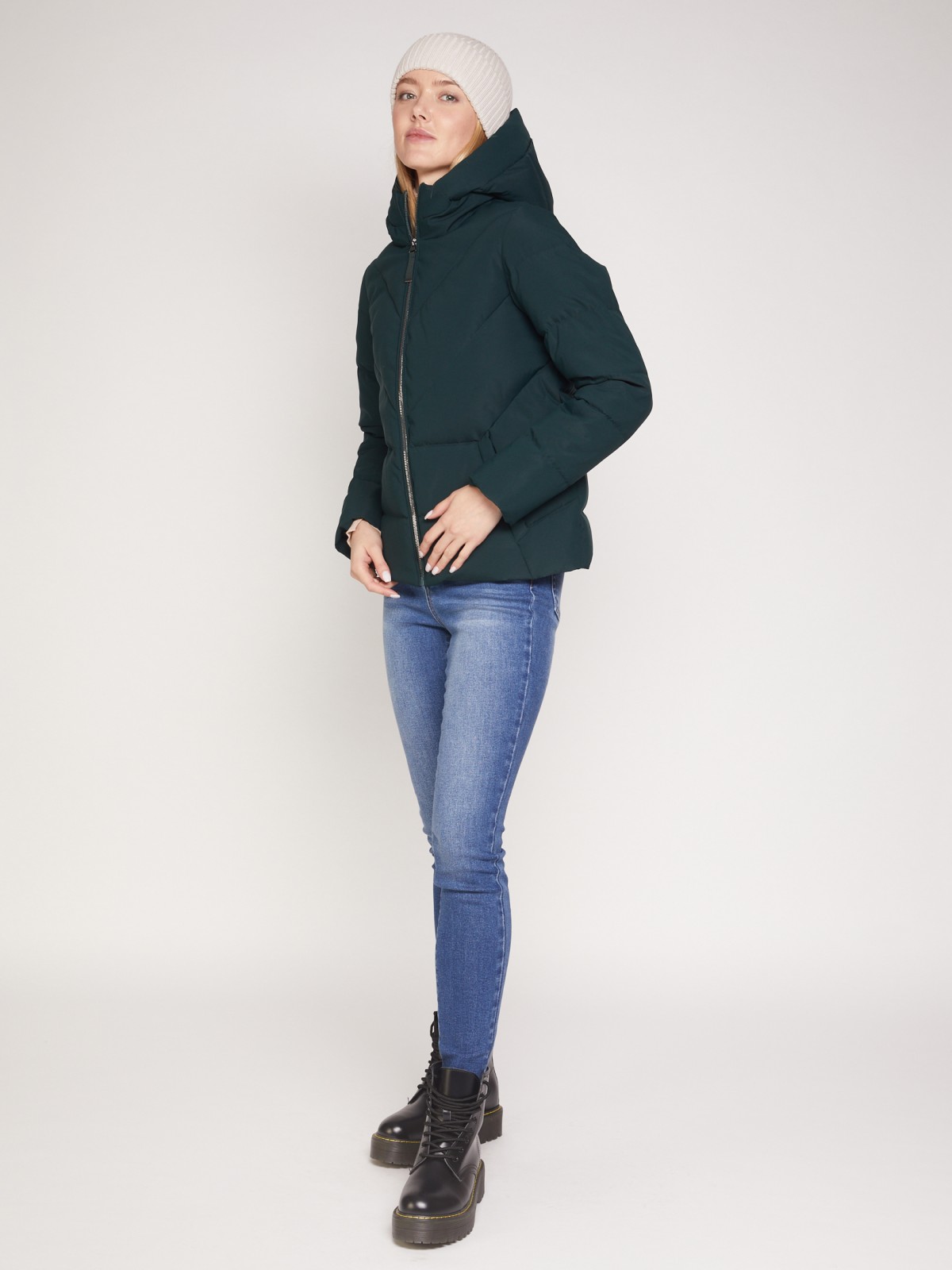 Утеплённая стёганая куртка с капюшоном zolla 021335102094, цвет темно-зеленый, размер XS - фото 2